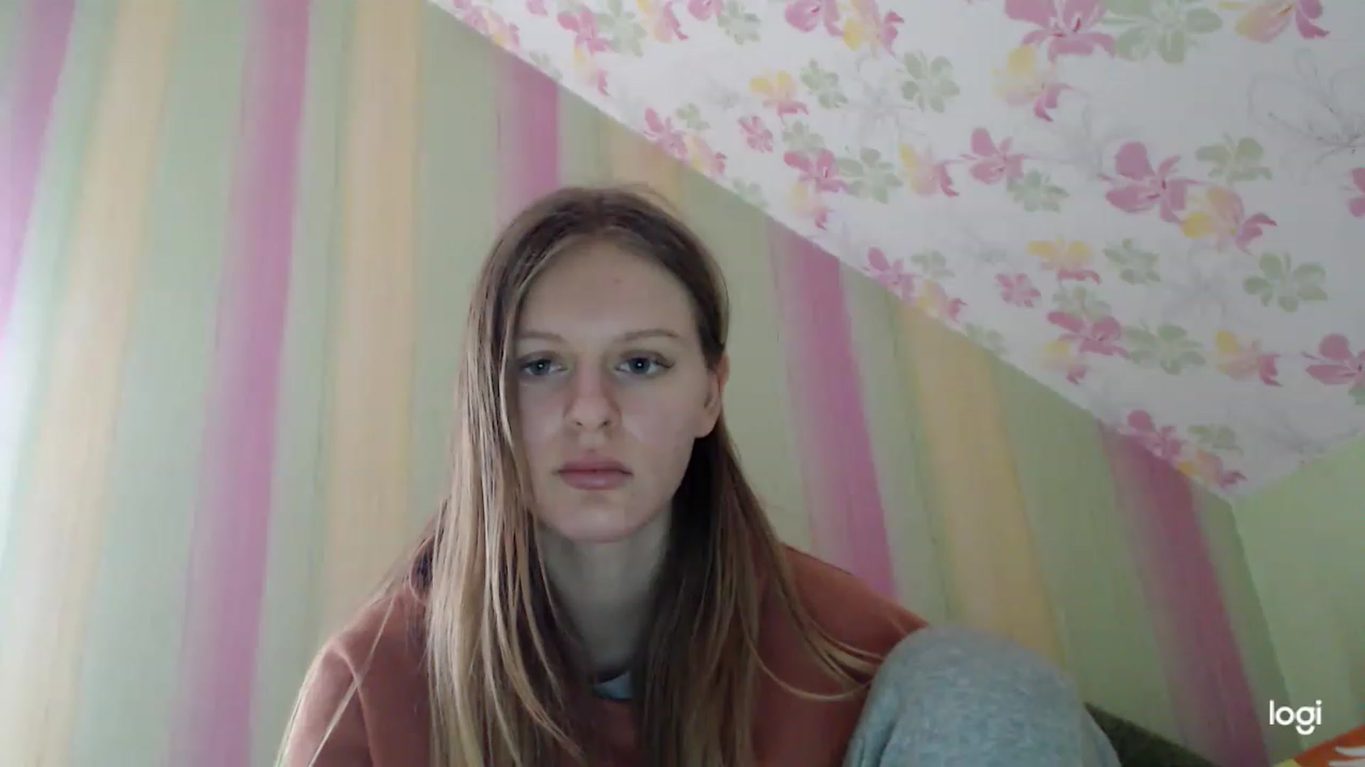 Gallery image thumbnail from MonicaBlondie's myfreecams stream on, 03/20/2023, 15:42 image 16 of 20