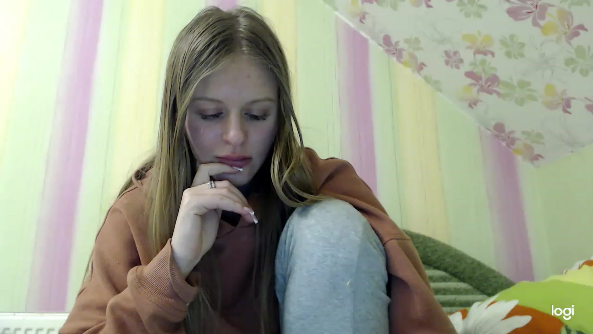 Gallery image thumbnail from MonicaBlondie's myfreecams stream on, 03/20/2023, 21:25 image 11 of 20