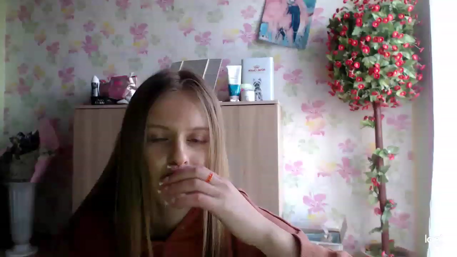 Gallery image thumbnail from MonicaBlondie's myfreecams stream on, 03/23/2023, 15:54 image 15 of 20