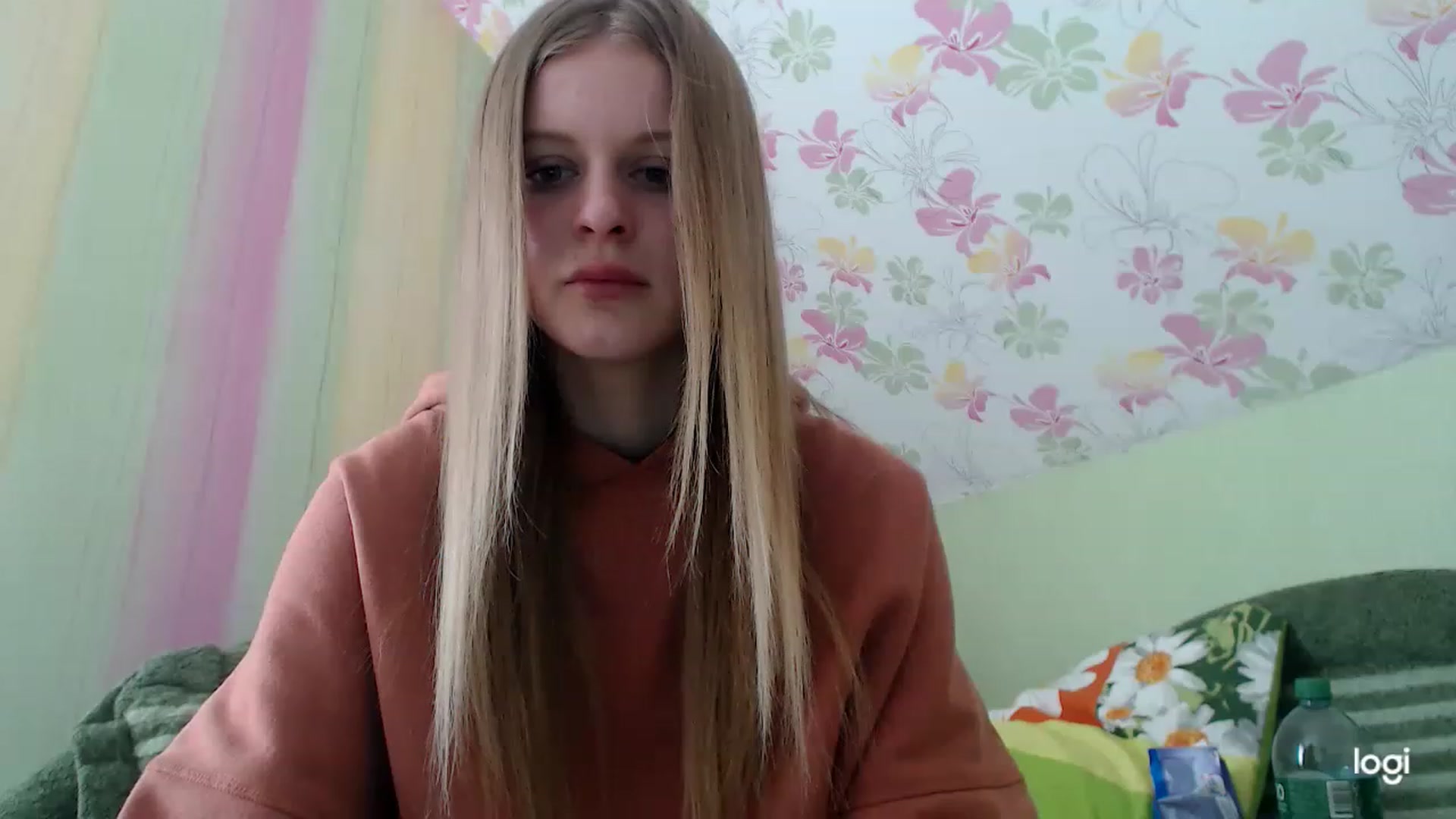 Gallery image thumbnail from MonicaBlondie's myfreecams stream on, 03/26/2023, 12:37 image 20 of 20