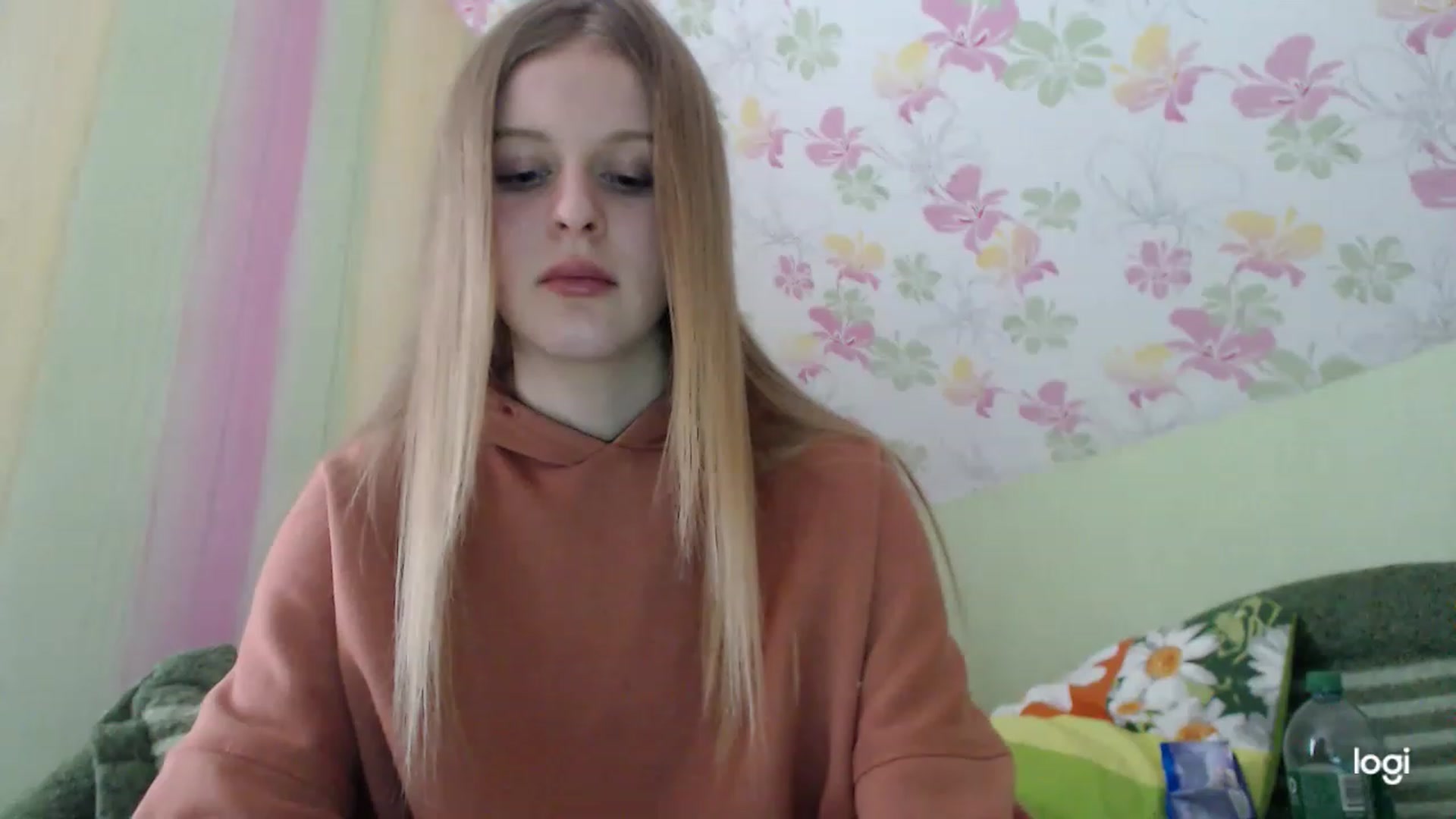 Gallery image thumbnail from MonicaBlondie's myfreecams stream on, 03/26/2023, 13:08 image 1 of 20