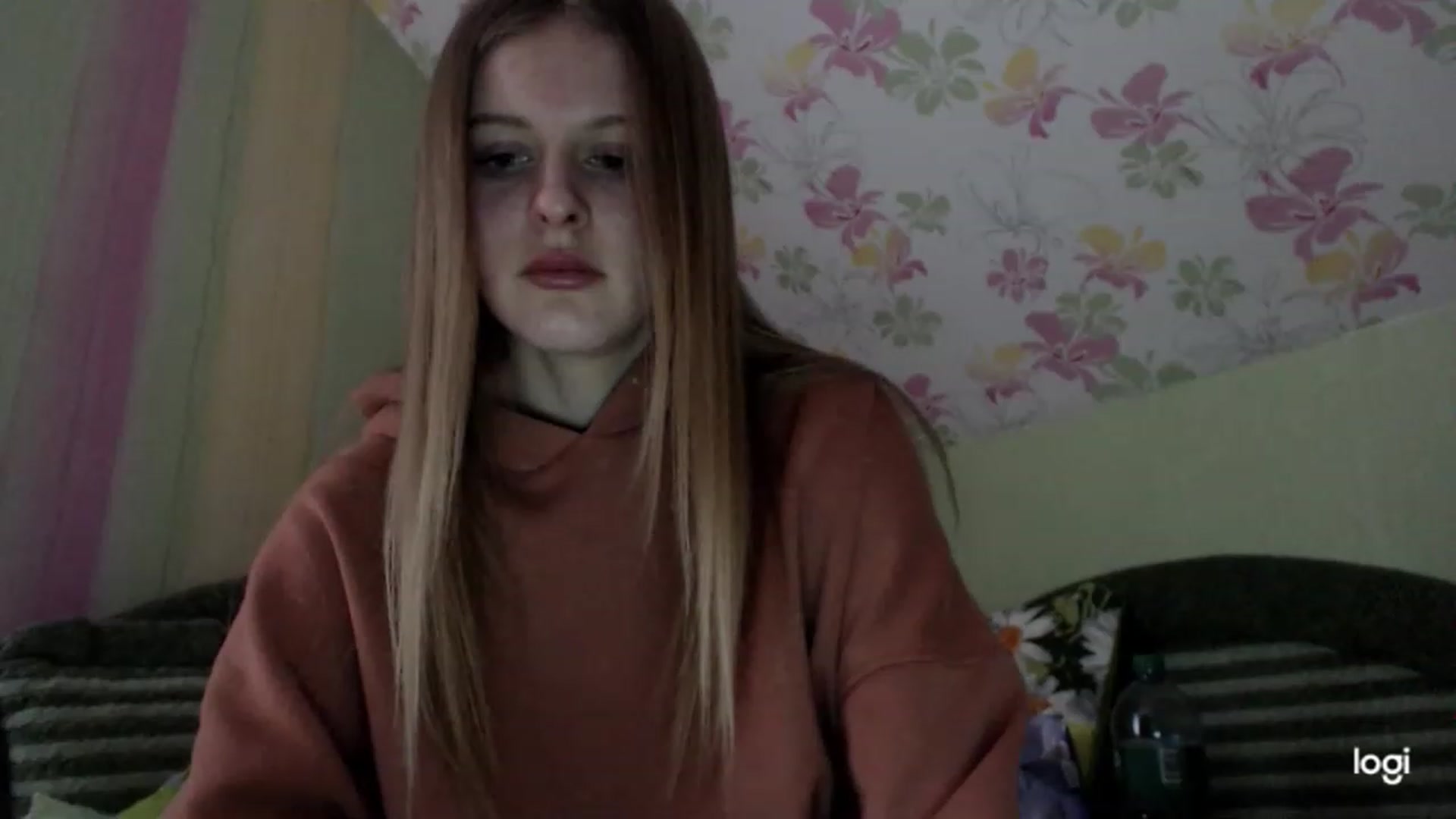 Gallery image thumbnail from MonicaBlondie's myfreecams stream on, 03/26/2023, 14:10 image 12 of 20