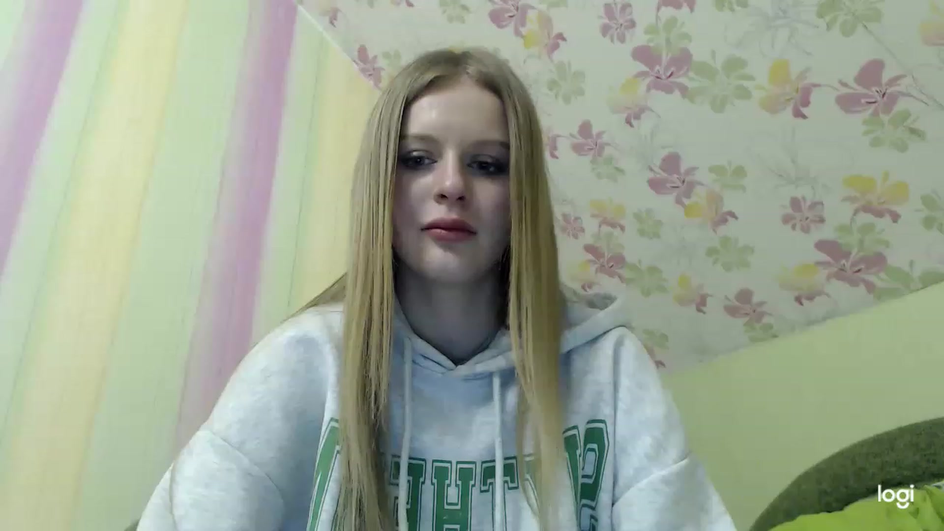 Gallery image thumbnail from MonicaBlondie's myfreecams stream on, 04/09/2023, 21:51 image 10 of 20