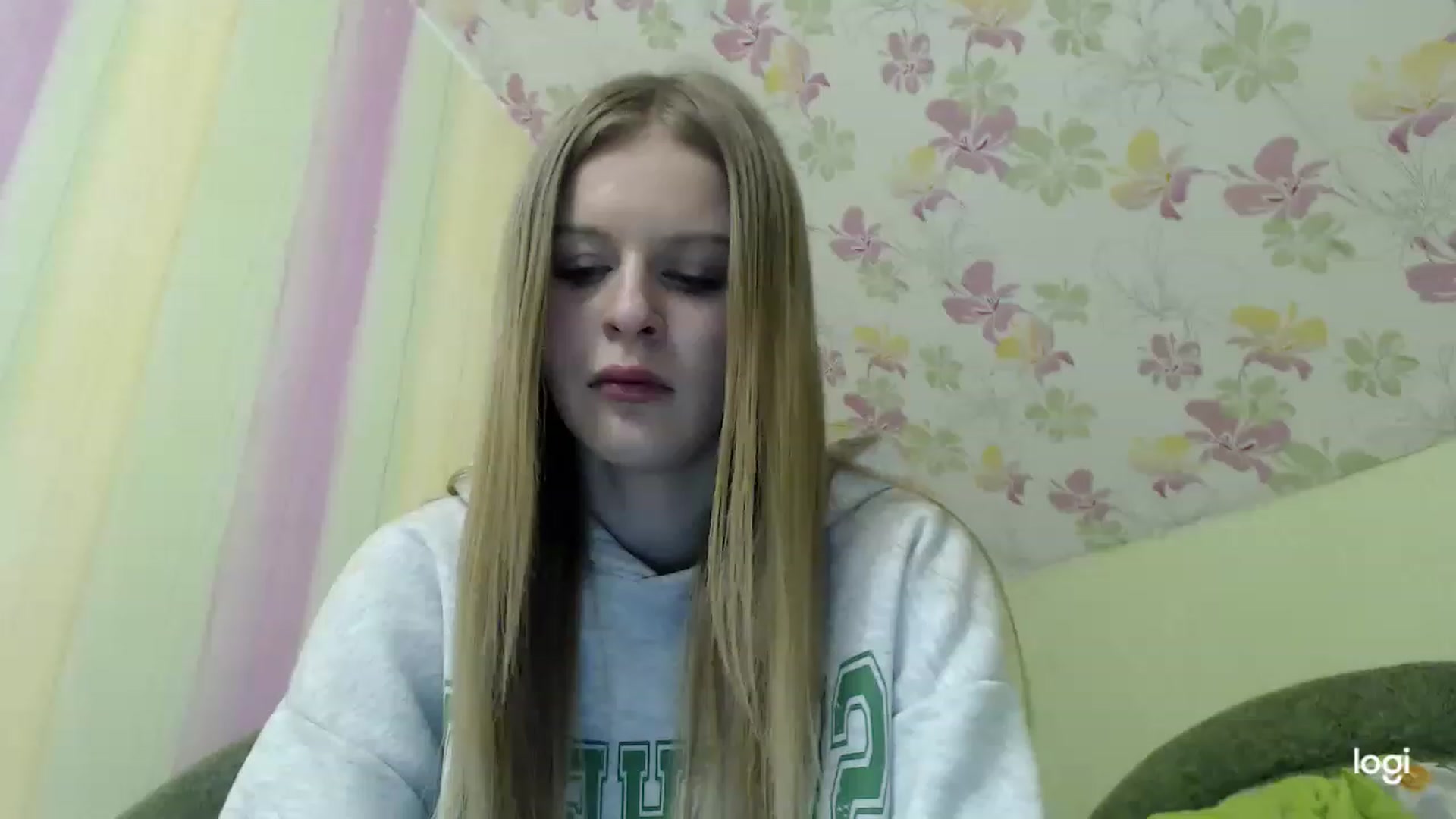 Gallery image thumbnail from MonicaBlondie's myfreecams stream on, 04/09/2023, 23:05 image 9 of 20