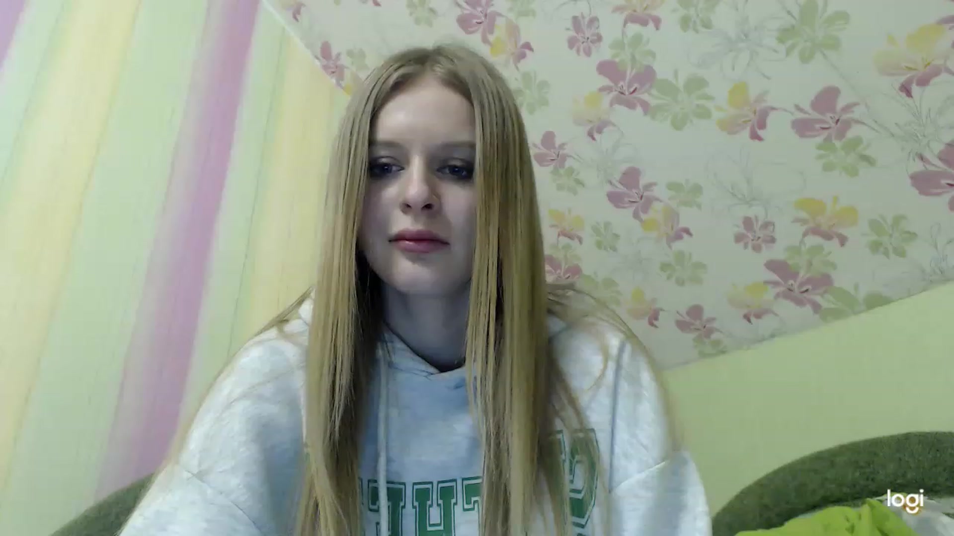 Gallery image thumbnail from MonicaBlondie's myfreecams stream on, 04/09/2023, 23:05 image 16 of 20