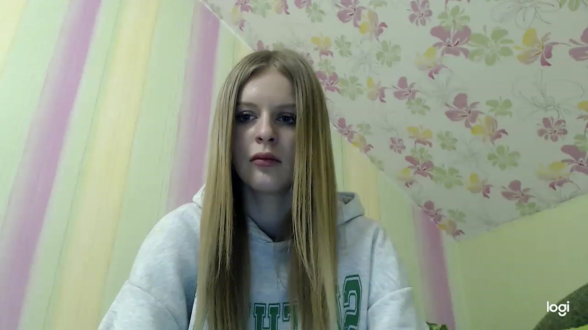 Gallery image thumbnail from MonicaBlondie's myfreecams stream on, 04/09/2023, 23:56 image 7 of 20