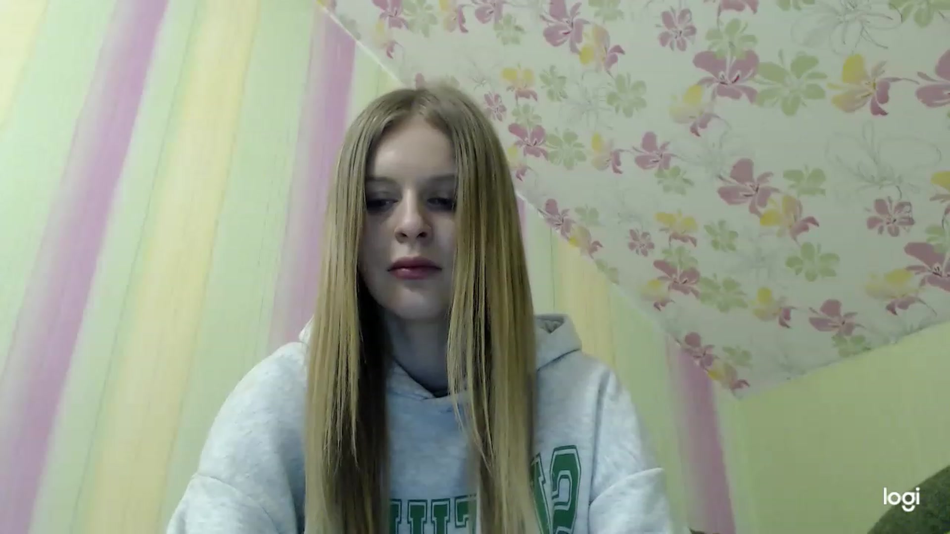 Gallery image thumbnail from MonicaBlondie's myfreecams stream on, 04/09/2023, 23:56 image 10 of 20