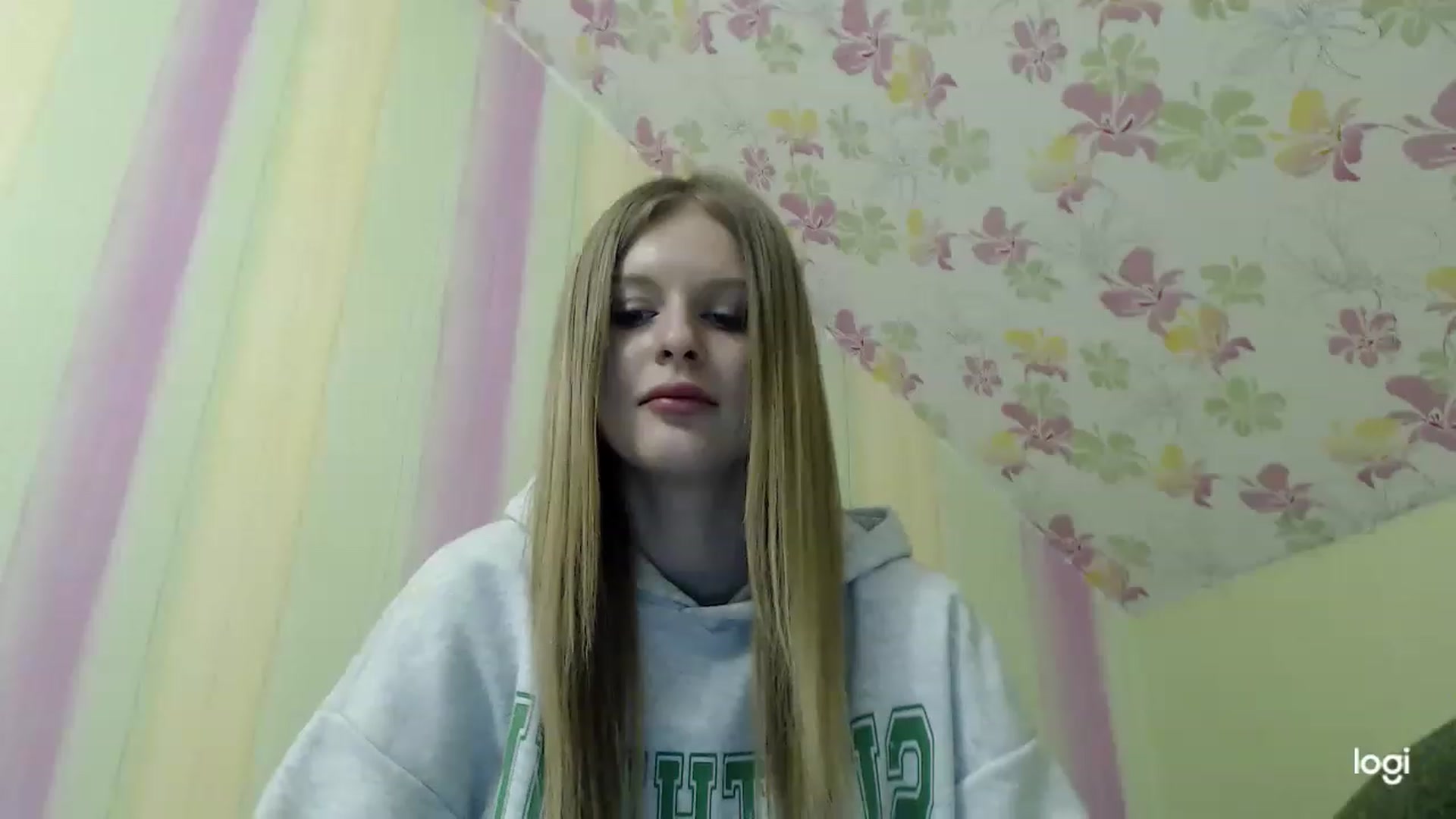 Gallery image thumbnail from MonicaBlondie's myfreecams stream on, 04/09/2023, 23:56 image 11 of 20