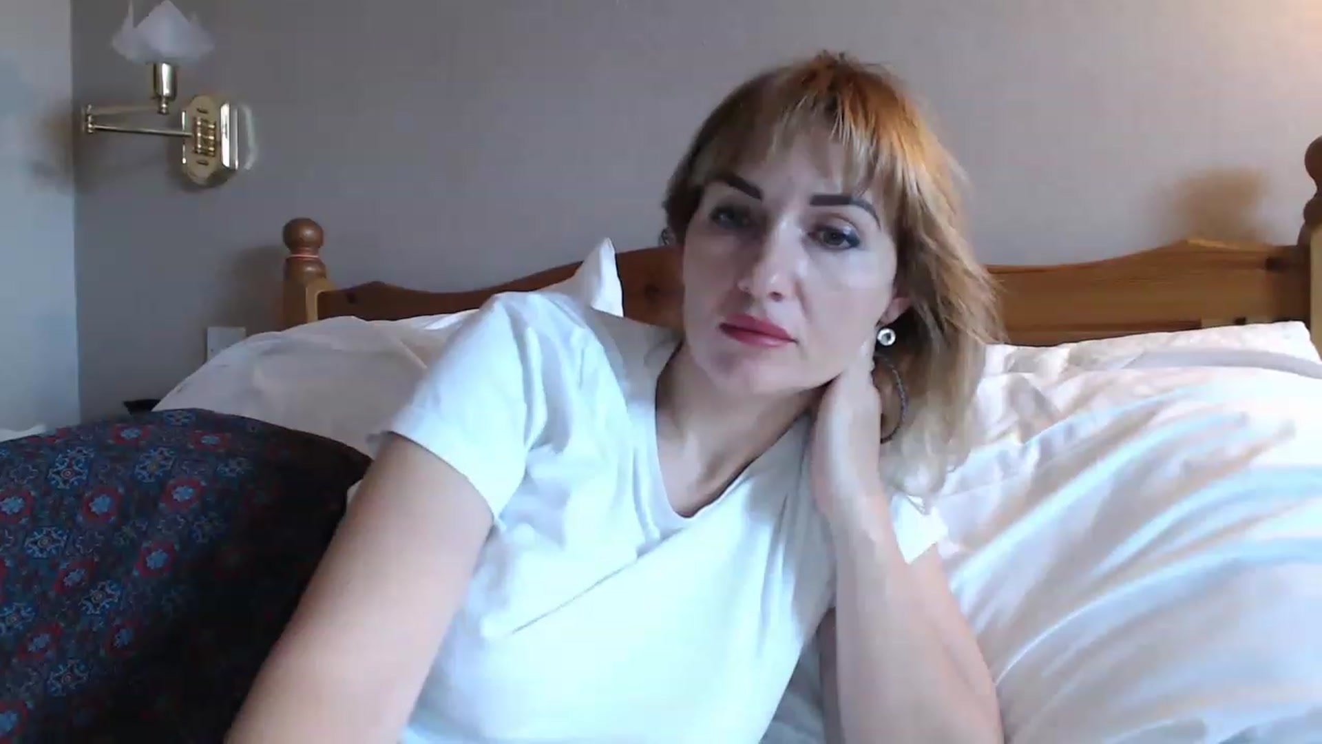 Gallery image thumbnail from MonicaChu's myfreecams stream on, 11/15/2022, 15:34 image 15 of 20
