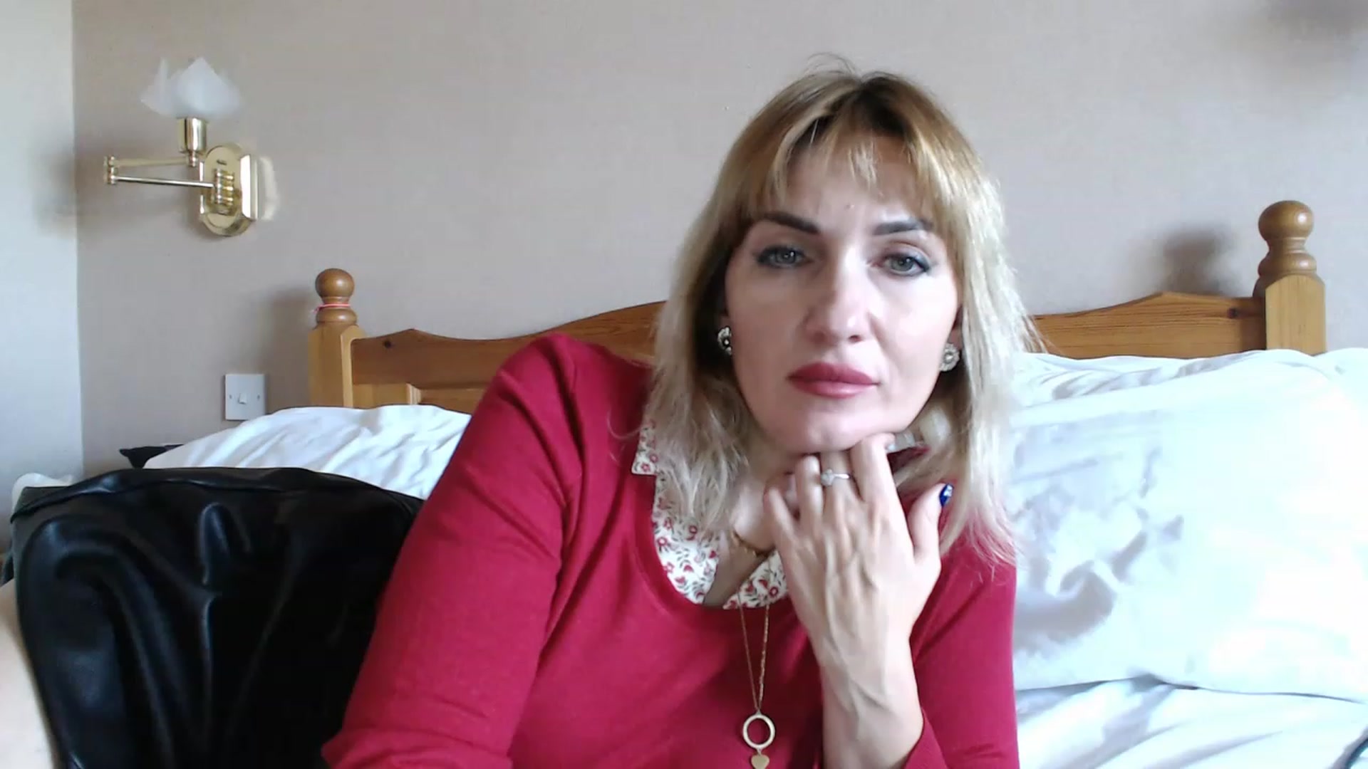 Gallery image thumbnail from MonicaChu's myfreecams stream on, 11/18/2022, 16:00 image 1 of 20