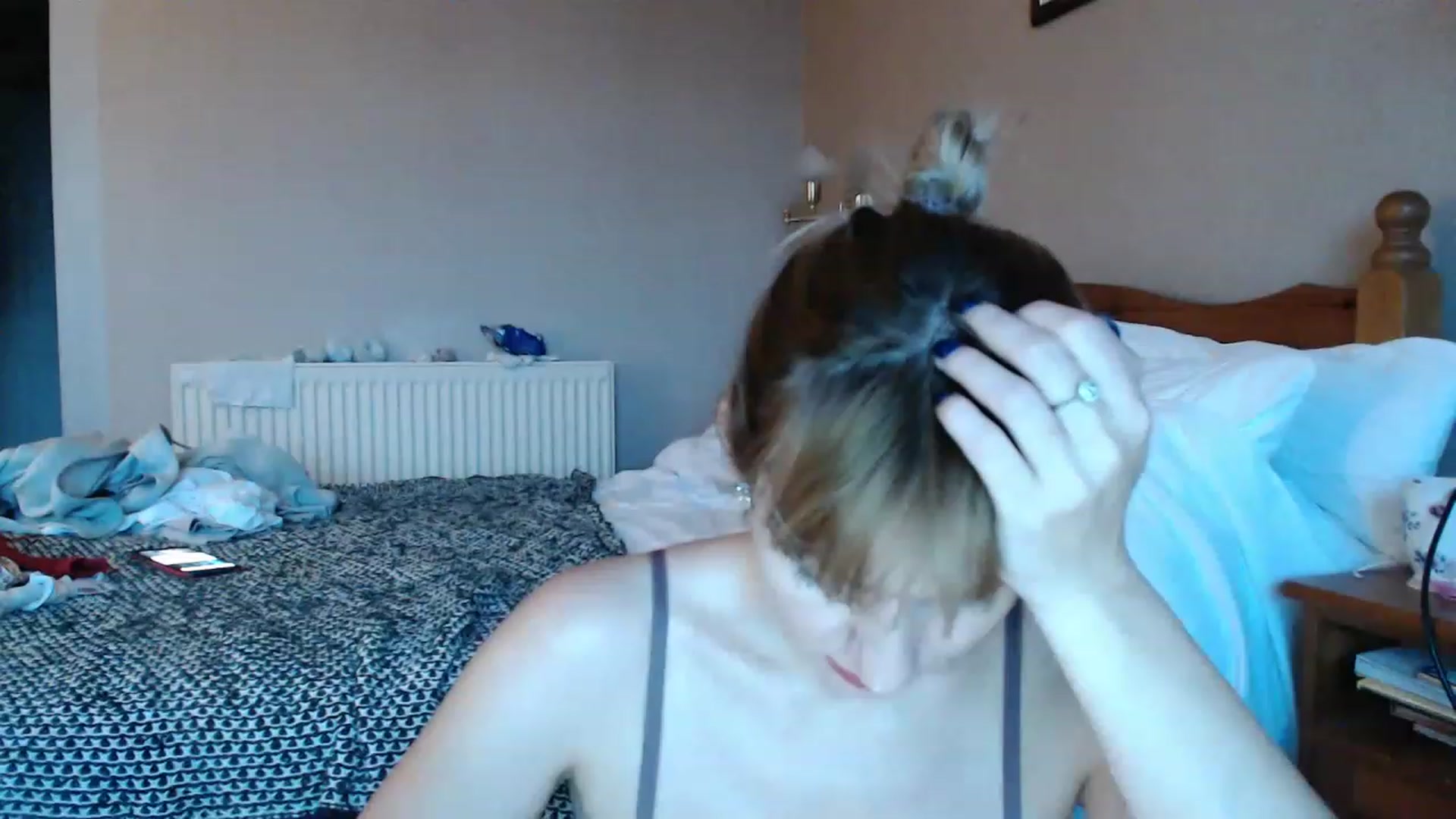 Gallery image thumbnail from MonicaChu's myfreecams stream on, 11/18/2022, 16:51 image 14 of 20