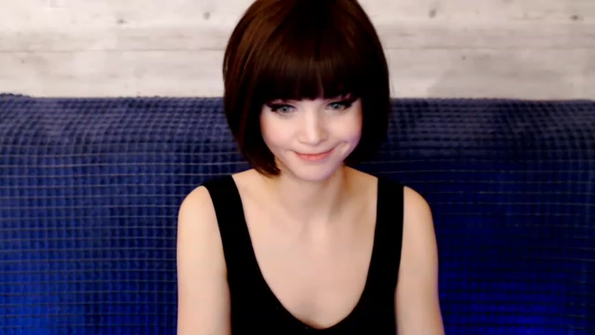 Gallery image thumbnail from MonicaHigh's myfreecams stream on, 12/16/2022, 02:20 image 15 of 20