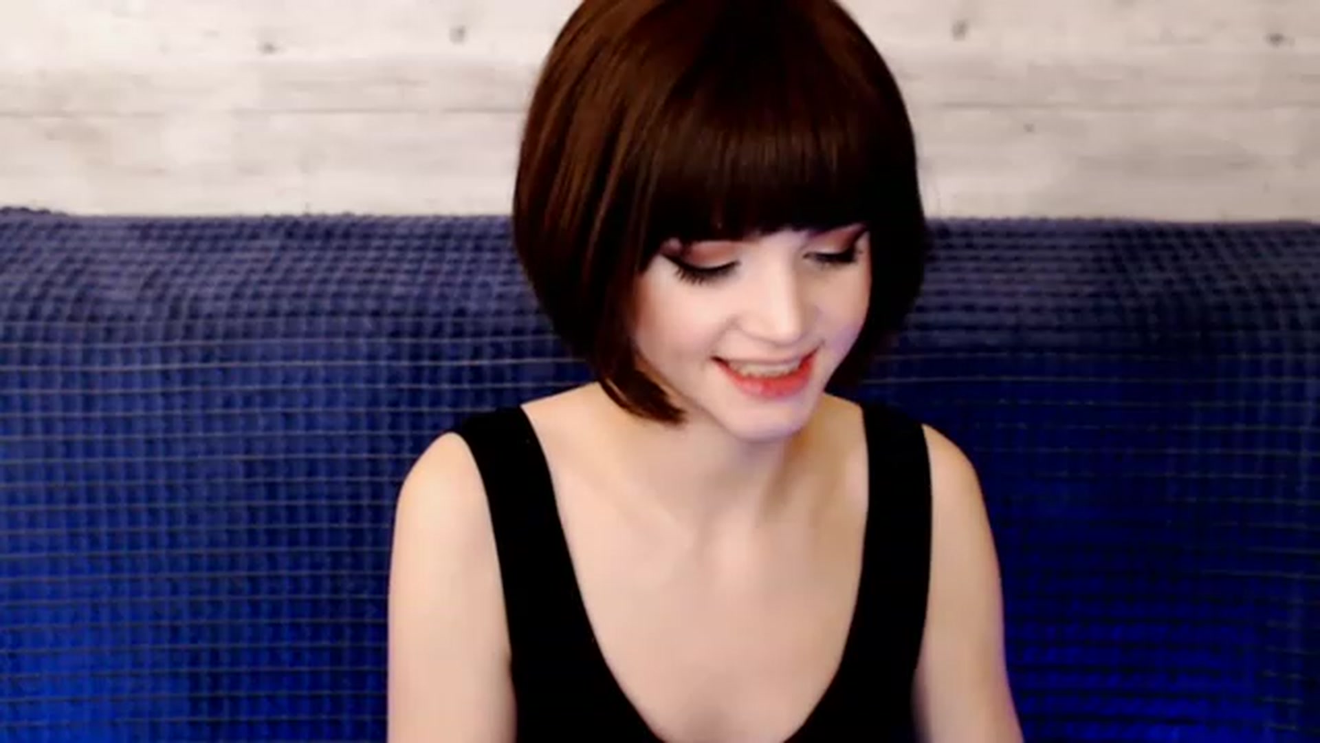 Gallery image thumbnail from MonicaHigh's myfreecams stream on, 12/16/2022, 02:20 image 17 of 20