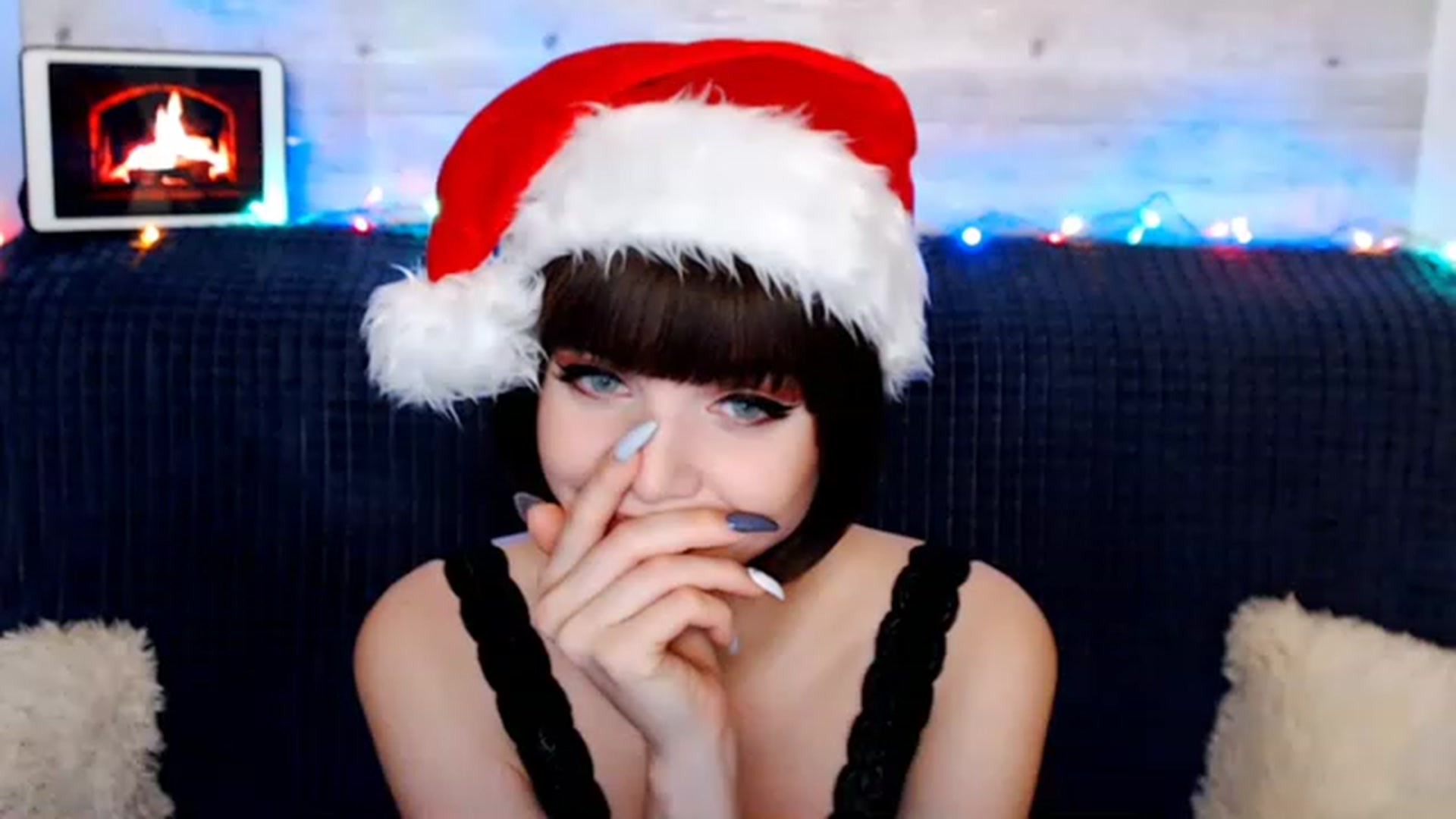 Gallery image thumbnail from MonicaHigh's myfreecams stream on, 12/26/2022, 03:01 image 8 of 20