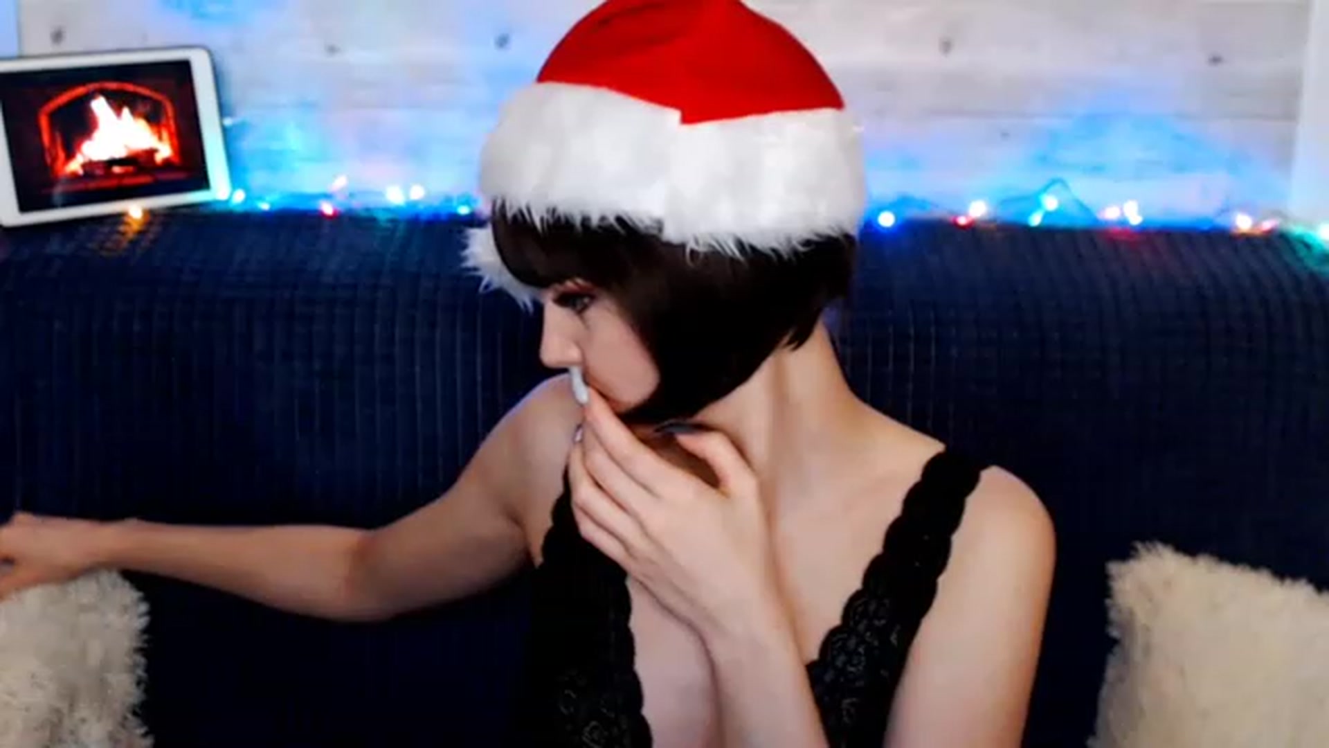Gallery image thumbnail from MonicaHigh's myfreecams stream on, 12/26/2022, 04:02 image 20 of 20