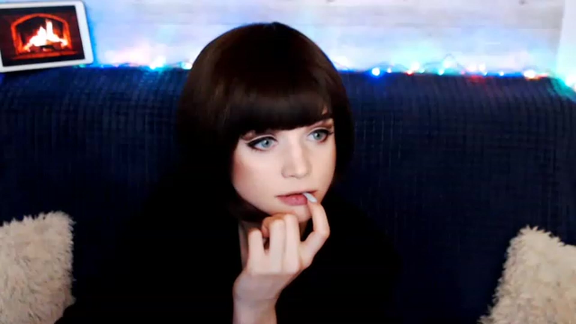 Gallery image thumbnail from MonicaHigh's myfreecams stream on, 12/28/2022, 02:00 image 9 of 20