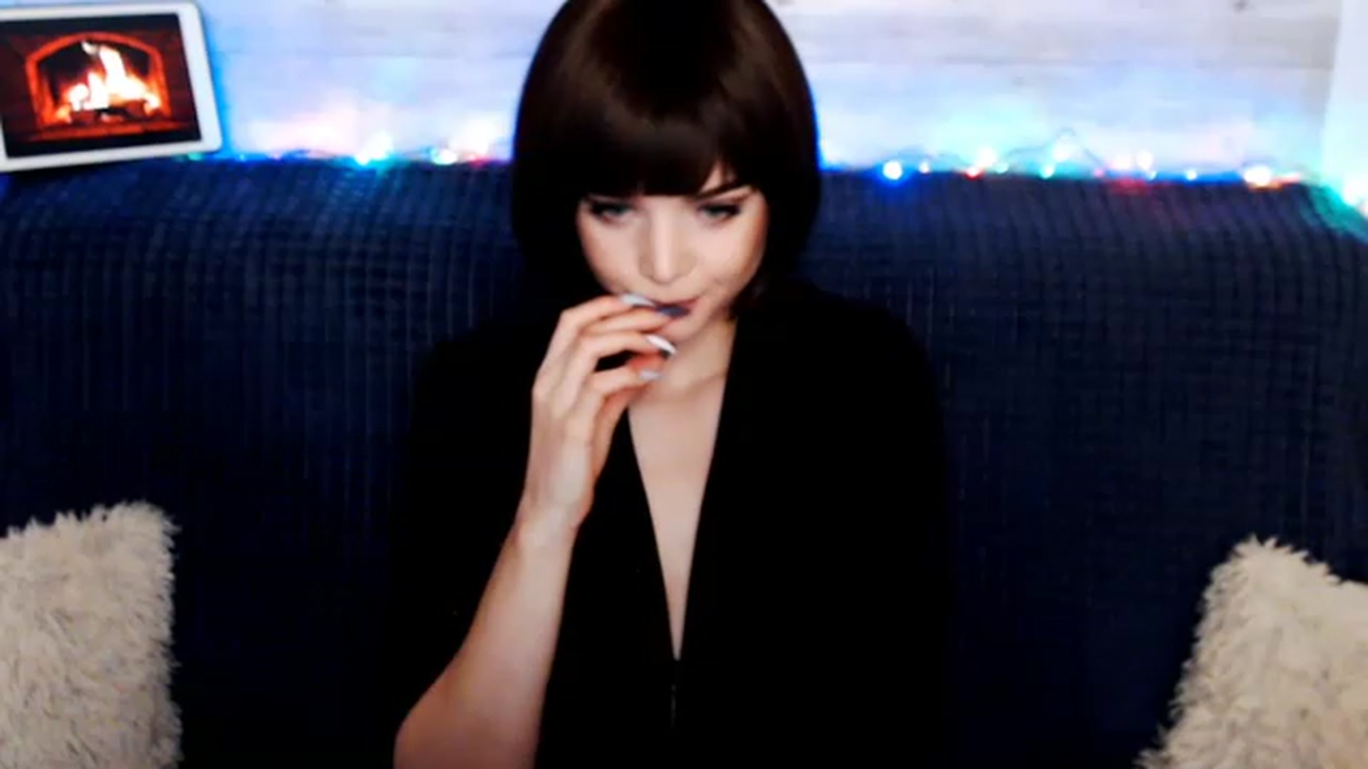 Gallery image thumbnail from MonicaHigh's myfreecams stream on, 12/28/2022, 02:00 image 16 of 20