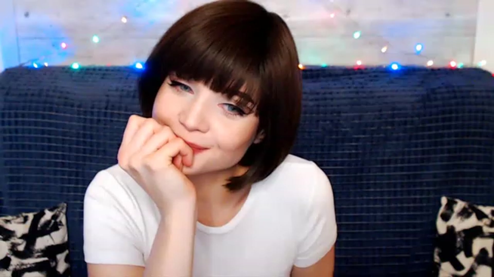 Gallery image thumbnail from MonicaHigh's myfreecams stream on, 02/10/2023, 02:56 image 7 of 20