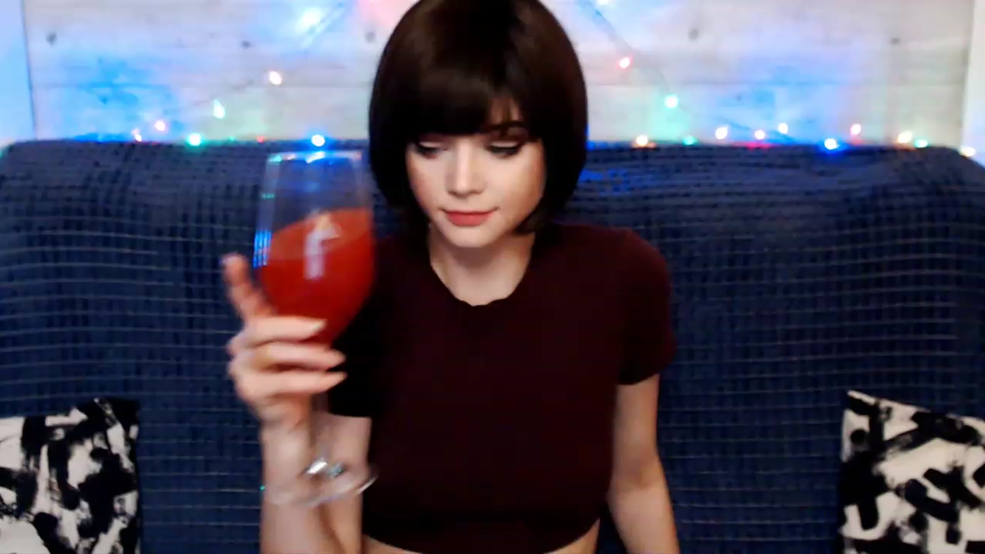 Gallery image thumbnail from MonicaHigh's myfreecams stream on, 02/16/2023, 03:32 image 2 of 20