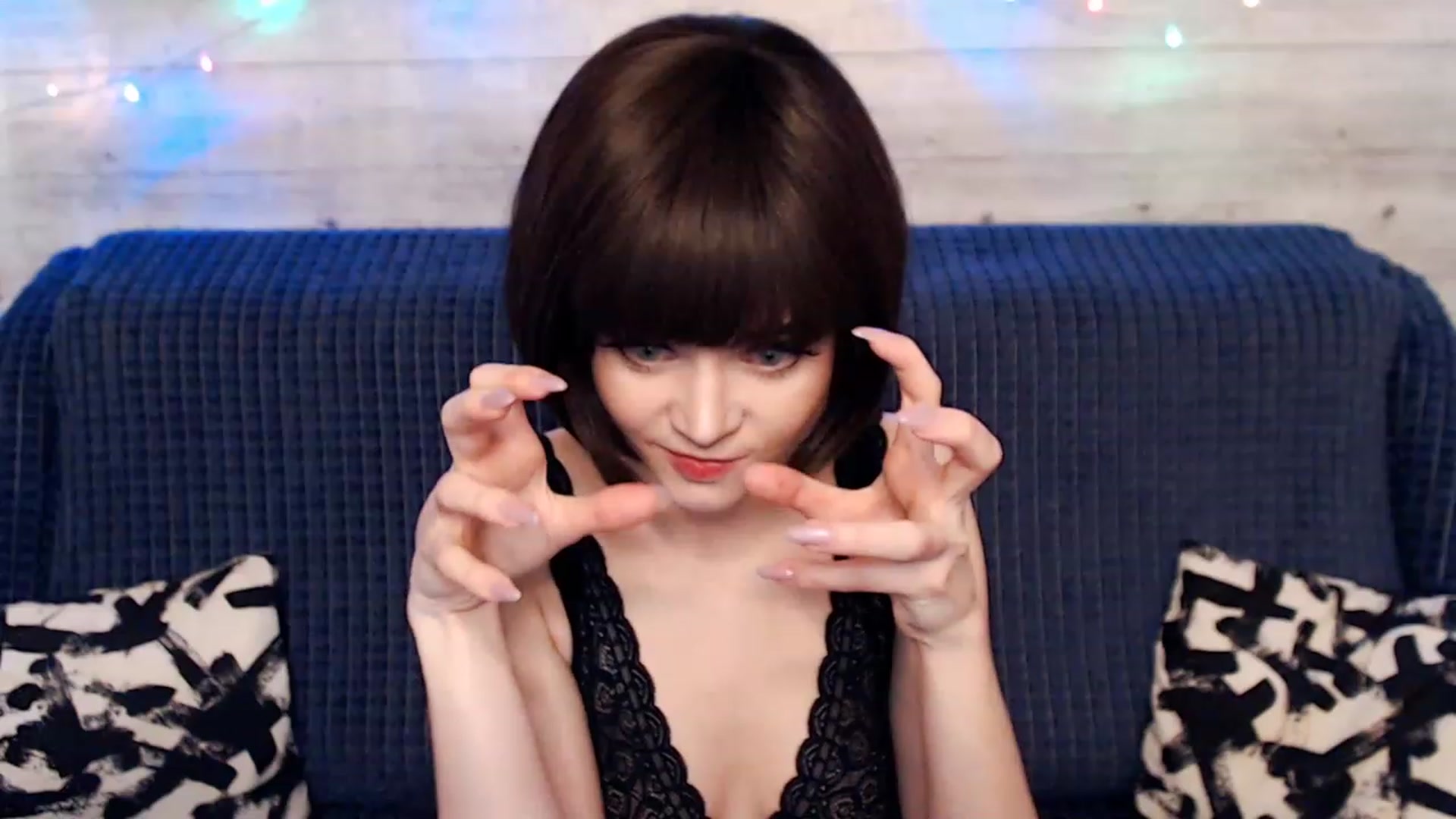 Gallery image thumbnail from MonicaHigh's myfreecams stream on, 04/14/2023, 02:02 image 18 of 20