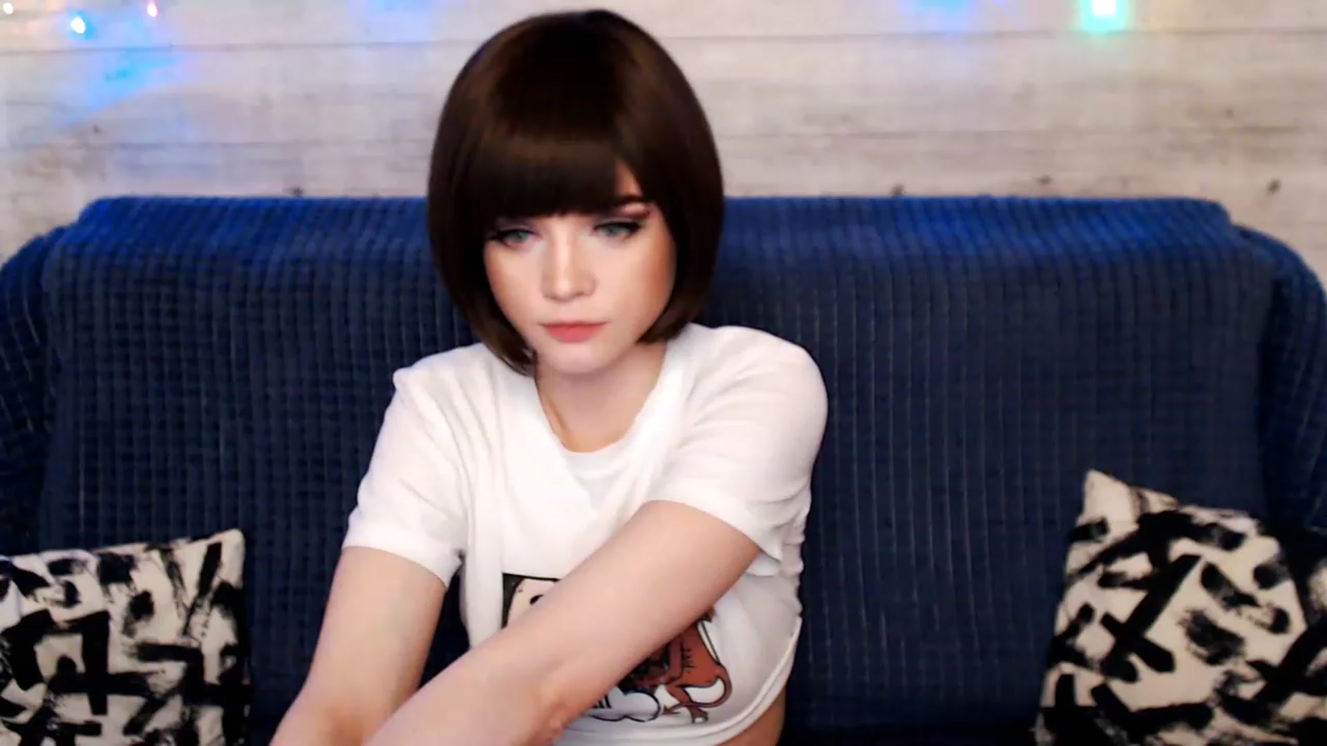 Gallery image thumbnail from MonicaHigh's myfreecams stream on, 04/19/2023, 02:31 image 17 of 20