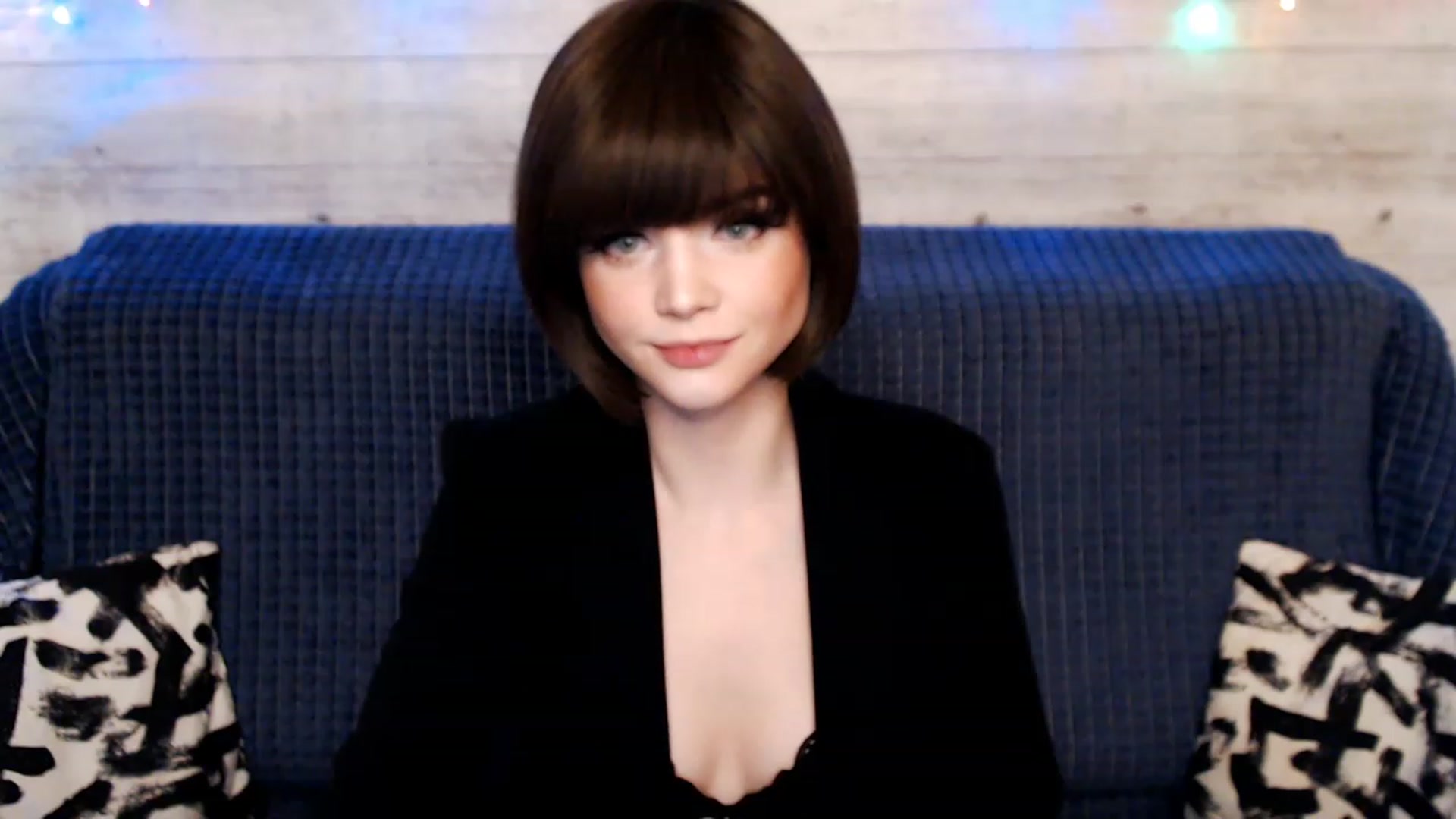 Gallery image thumbnail from MonicaHigh's myfreecams stream on, 04/20/2023, 02:12 image 12 of 20