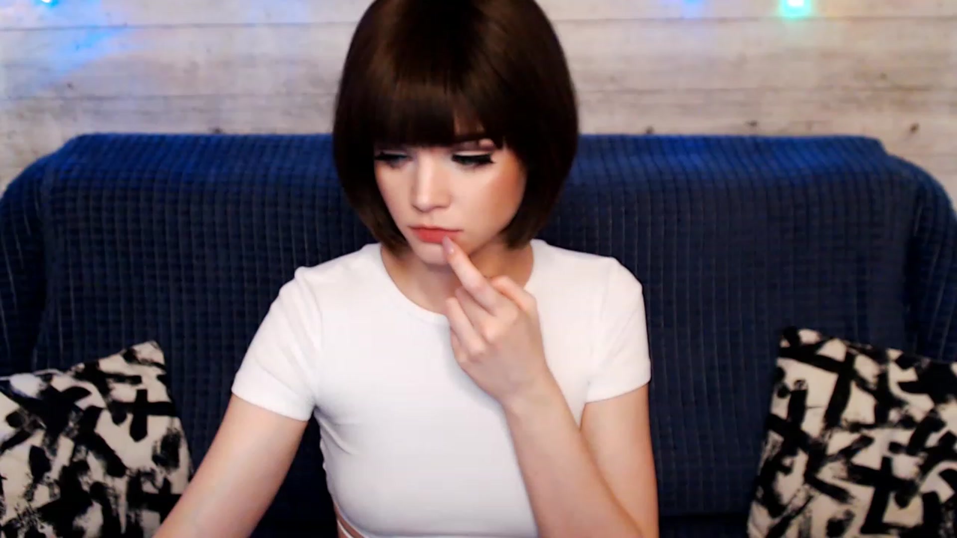 Gallery image thumbnail from MonicaHigh's myfreecams stream on, 04/21/2023, 03:43 image 1 of 20