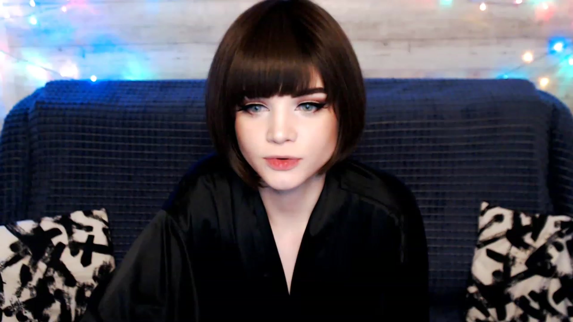 Gallery image thumbnail from MonicaHigh's myfreecams stream on, 04/28/2023, 04:12 image 14 of 20
