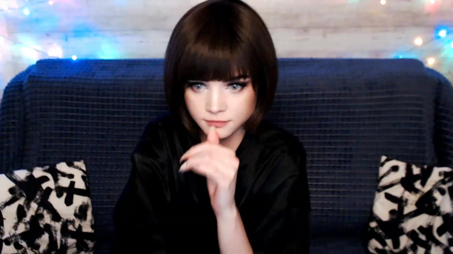 Gallery image thumbnail from MonicaHigh's myfreecams stream on, 04/28/2023, 04:52 image 9 of 20