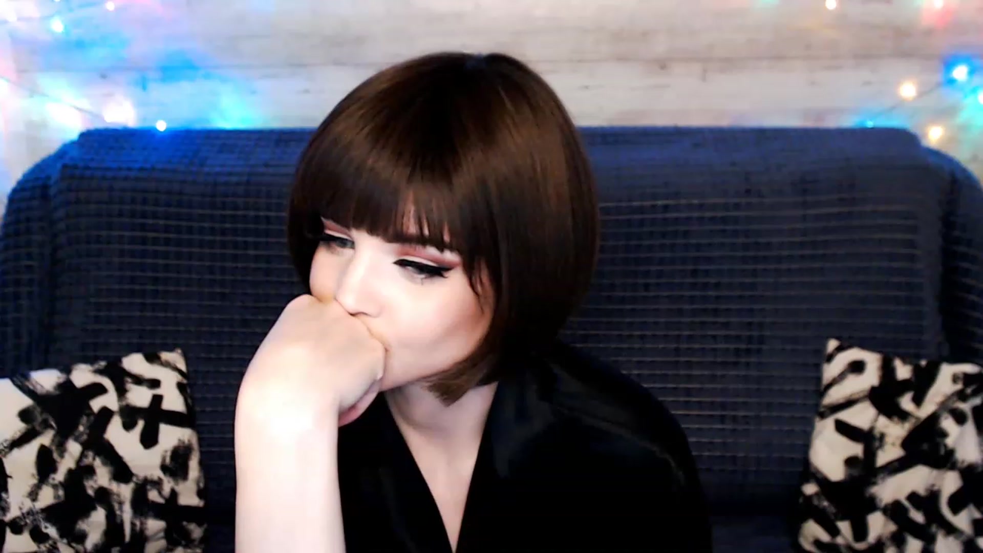 Gallery image thumbnail from MonicaHigh's myfreecams stream on, 04/28/2023, 04:52 image 6 of 20