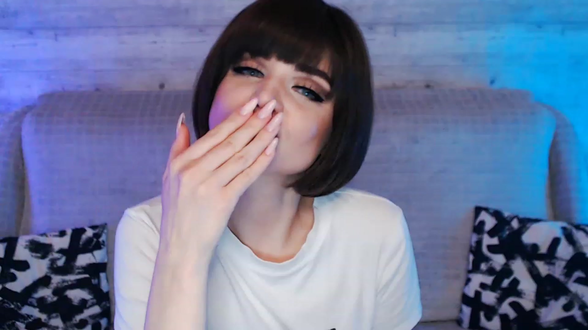 Gallery image thumbnail from MonicaHigh's myfreecams stream on, 06/14/2023, 05:00 image 15 of 20