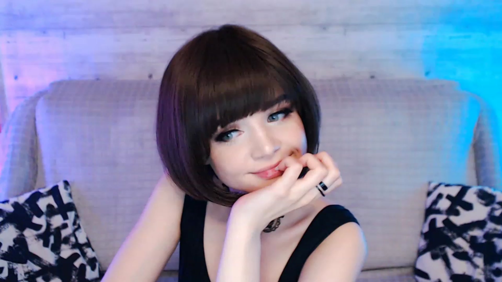 Gallery image thumbnail from MonicaHigh's myfreecams stream on, 06/15/2023, 02:52 image 6 of 20