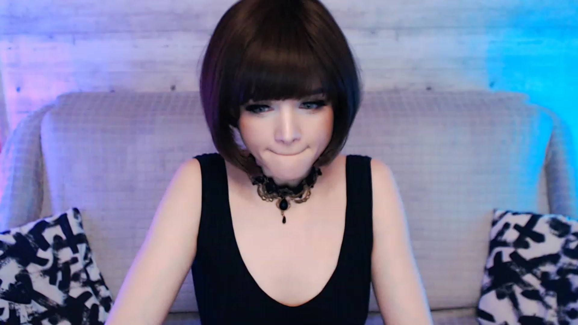 Gallery image thumbnail from MonicaHigh's myfreecams stream on, 06/15/2023, 02:52 image 3 of 20