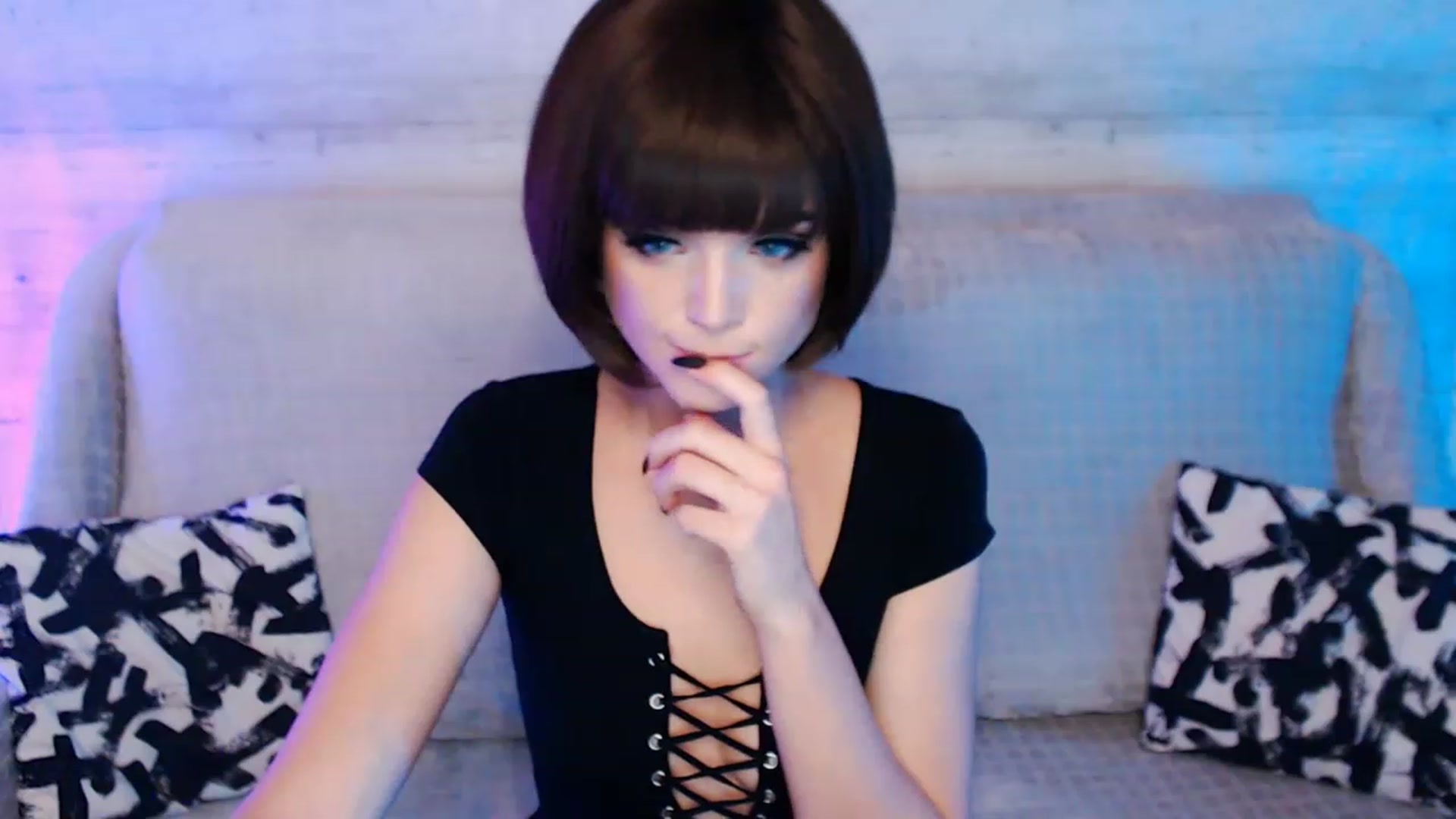 Gallery image thumbnail from MonicaHigh's myfreecams stream on, 08/25/2023, 03:01 image 11 of 20