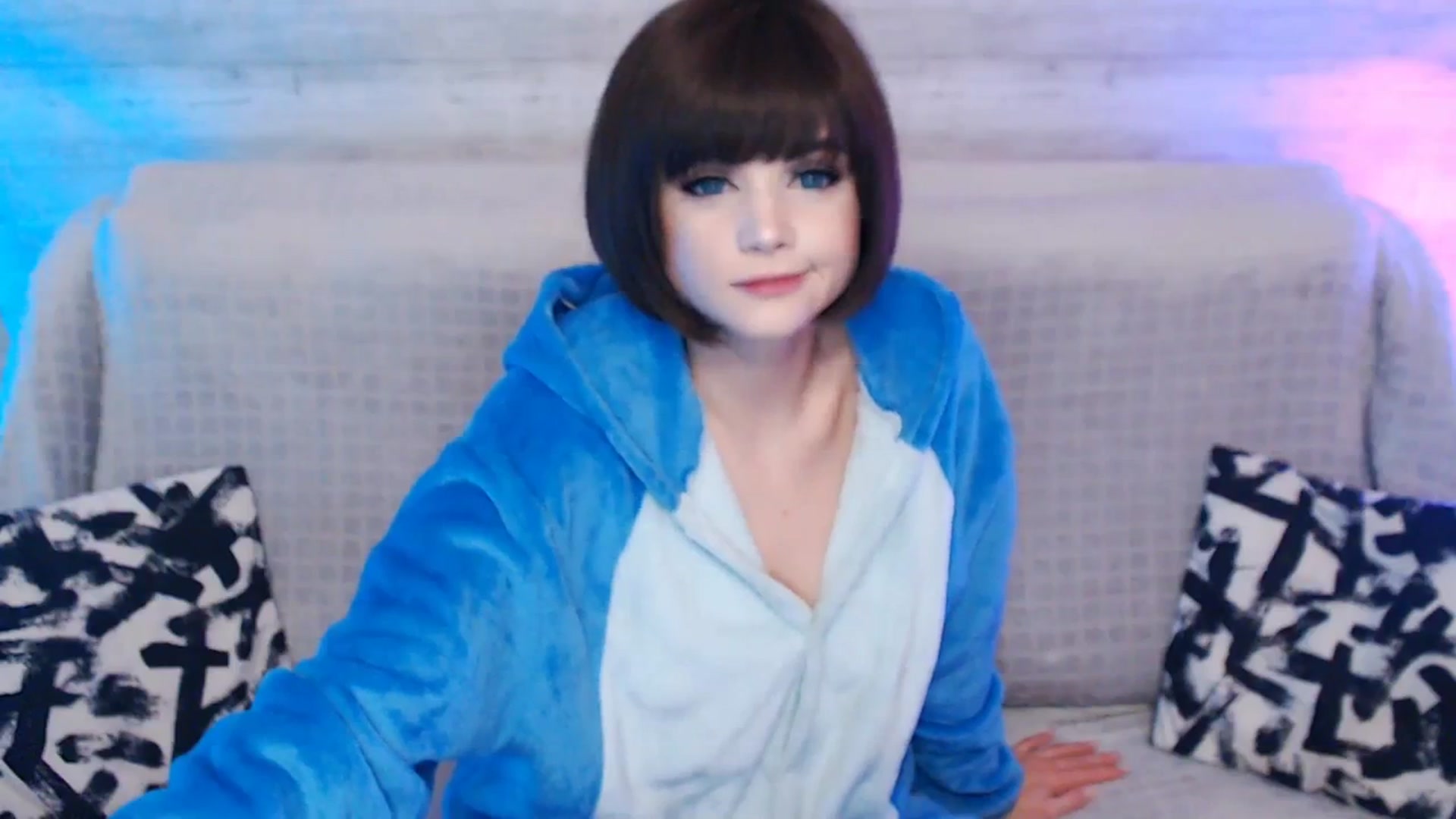 Gallery image thumbnail from MonicaHigh's myfreecams stream on, 10/02/2023, 02:32 image 9 of 20