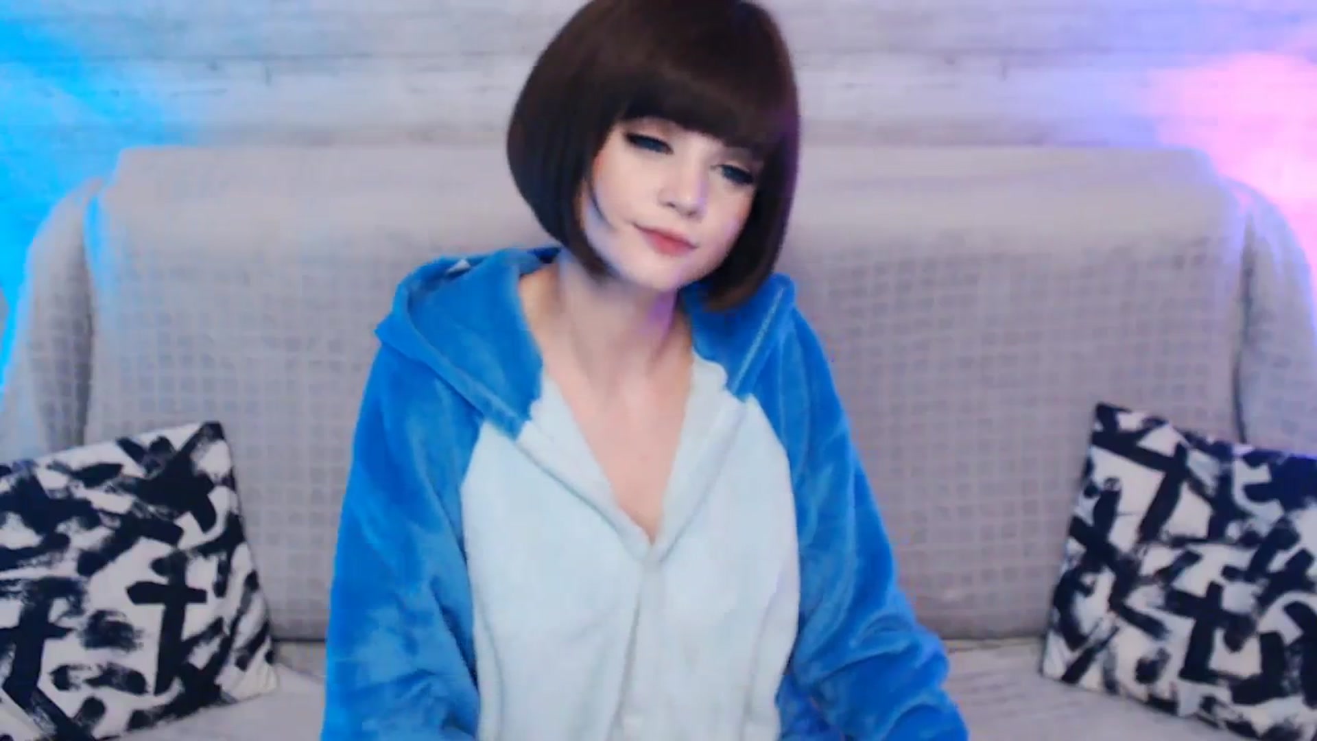 Gallery image thumbnail from MonicaHigh's myfreecams stream on, 10/02/2023, 02:32 image 15 of 20