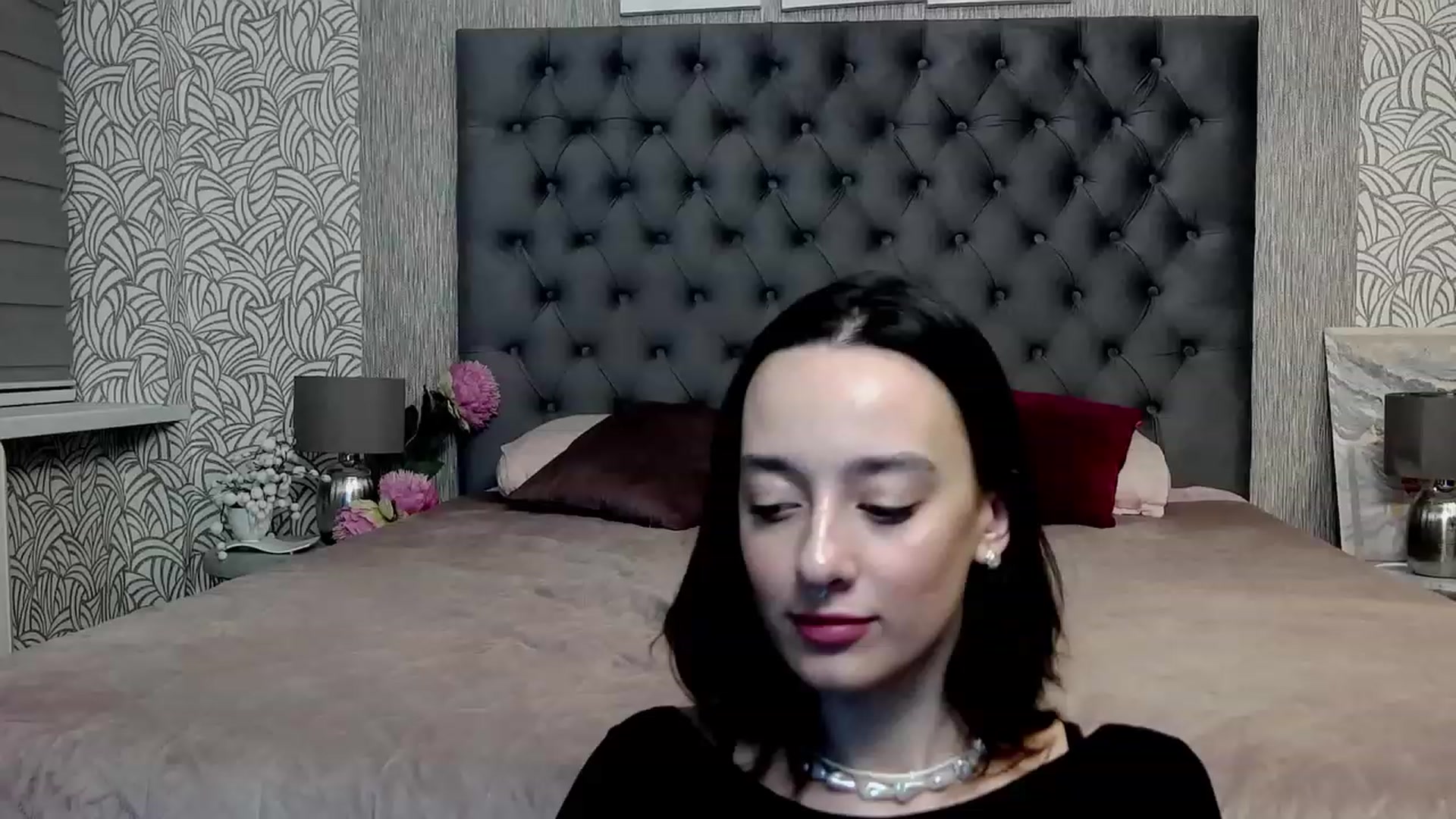 Gallery image thumbnail from MonicaKetman's myfreecams stream on, 11/23/2023, 01:09 image 11 of 20
