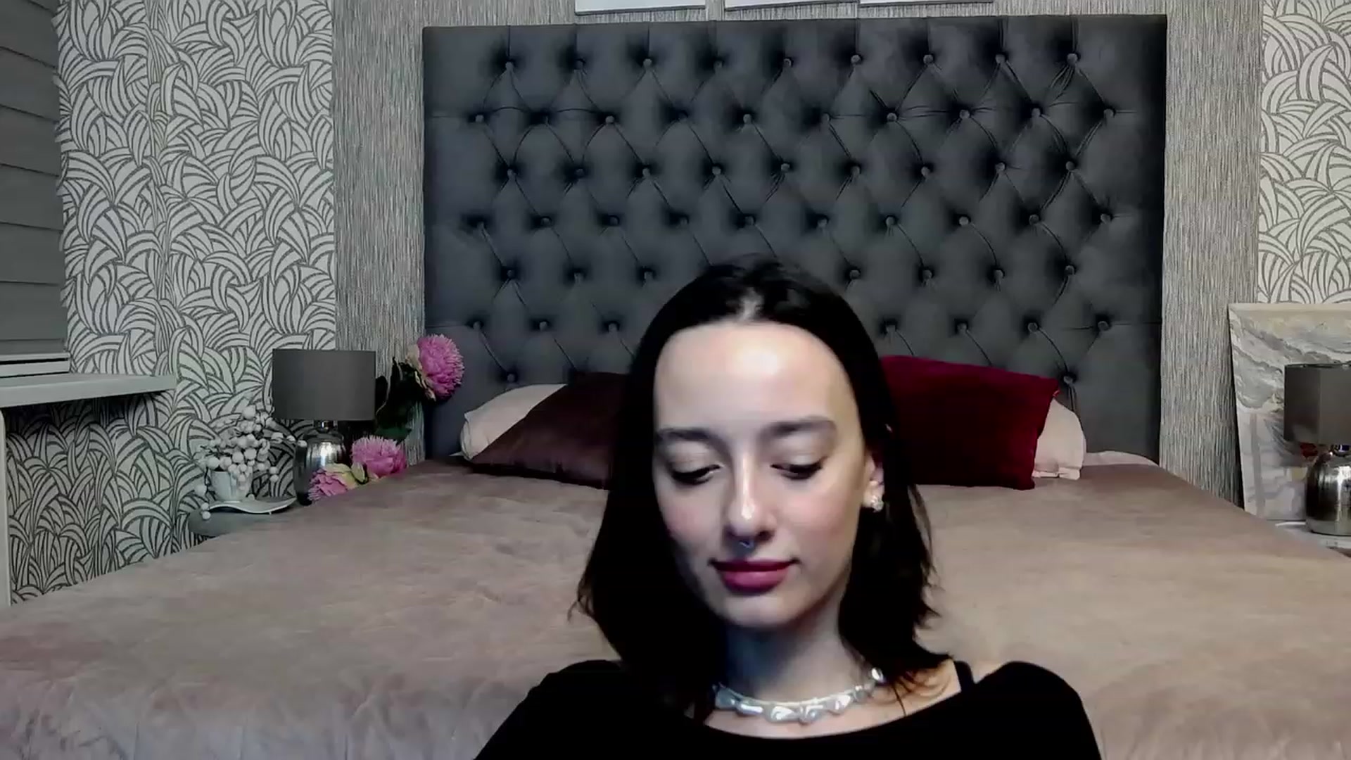 Gallery image thumbnail from MonicaKetman's myfreecams stream on, 11/23/2023, 01:09 image 14 of 20