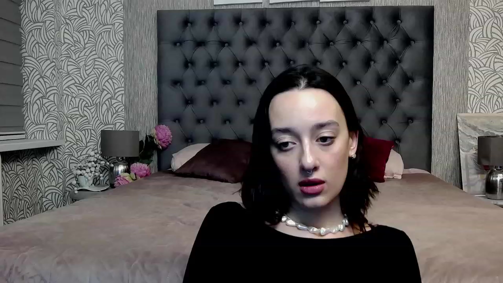 Gallery image thumbnail from MonicaKetman's myfreecams stream on, 11/23/2023, 01:09 image 2 of 20