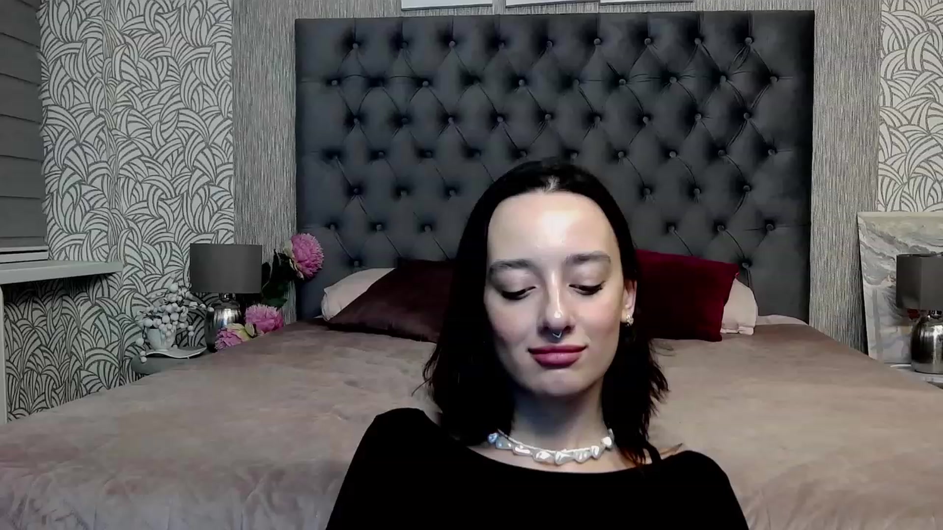 Gallery image thumbnail from MonicaKetman's myfreecams stream on, 11/23/2023, 01:09 image 8 of 20