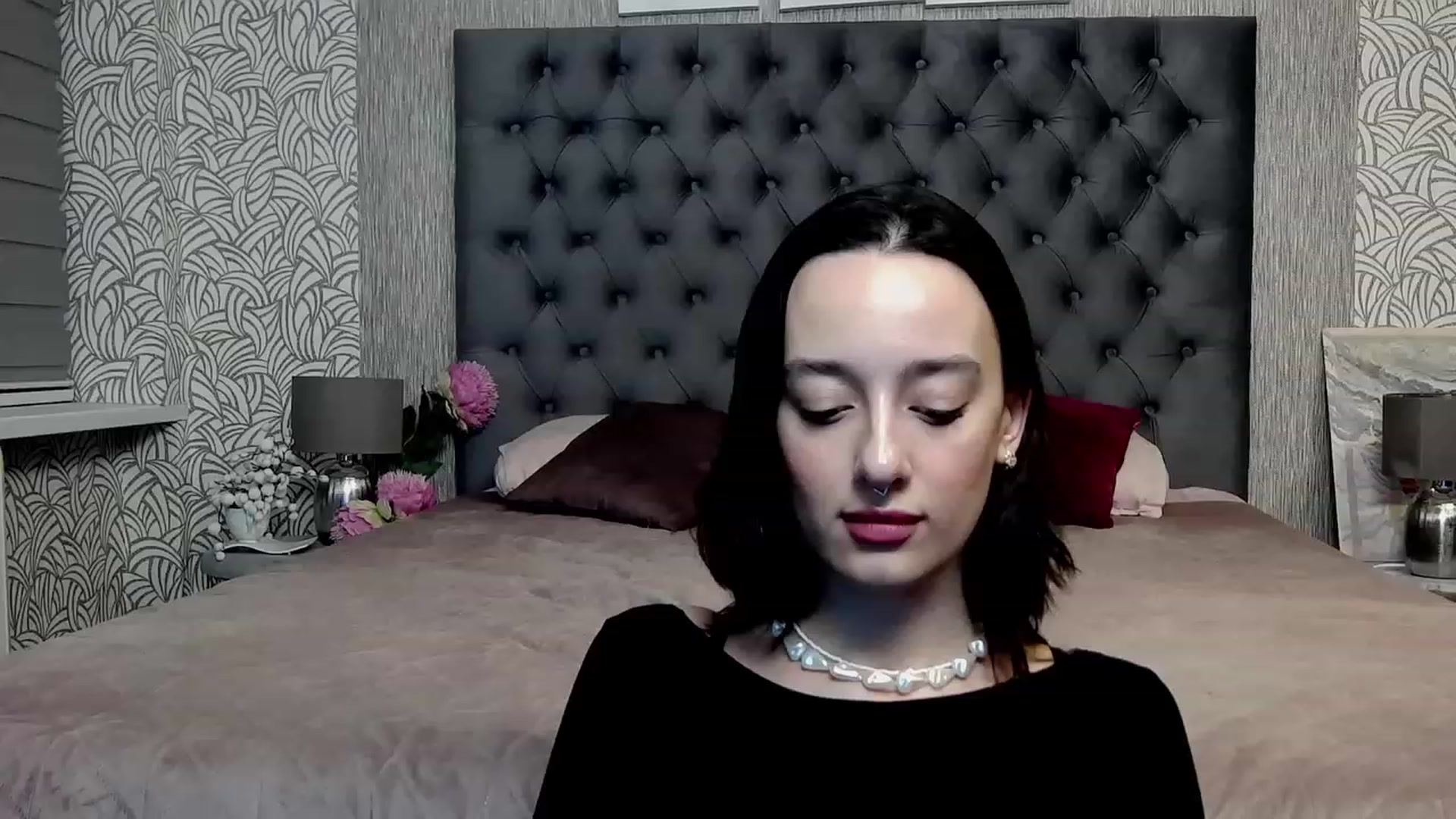 Gallery image thumbnail from MonicaKetman's myfreecams stream on, 11/23/2023, 01:09 image 1 of 20