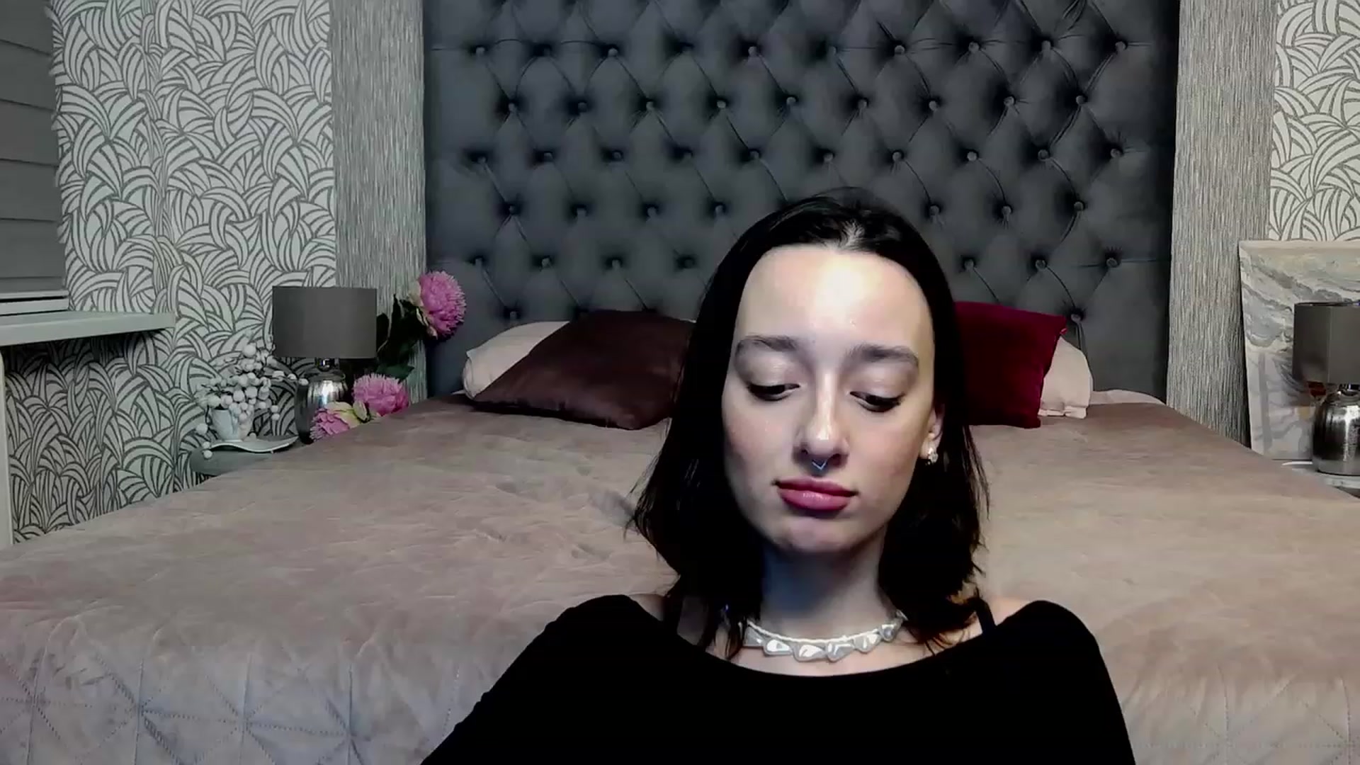 Gallery image thumbnail from MonicaKetman's myfreecams stream on, 11/23/2023, 01:09 image 17 of 20