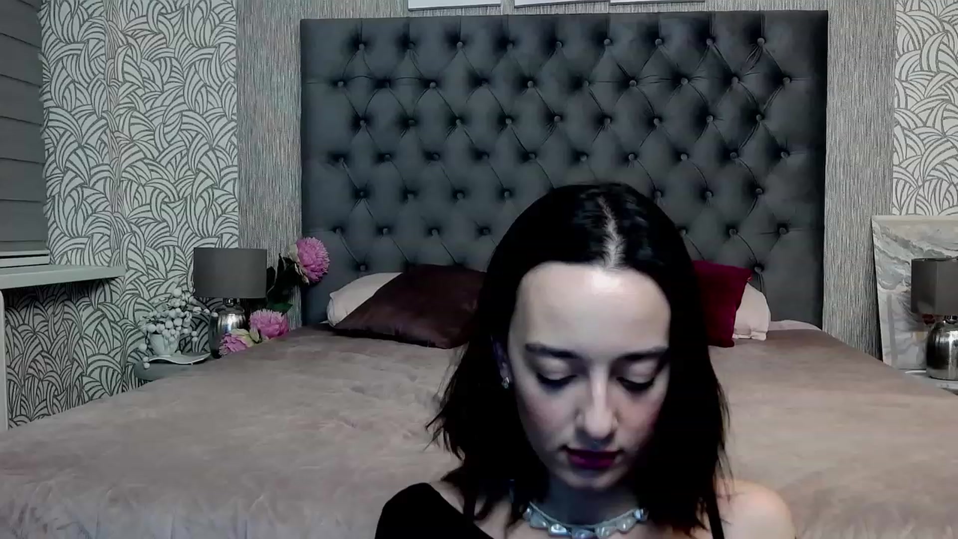 Gallery image thumbnail from MonicaKetman's myfreecams stream on, 11/23/2023, 01:09 image 10 of 20