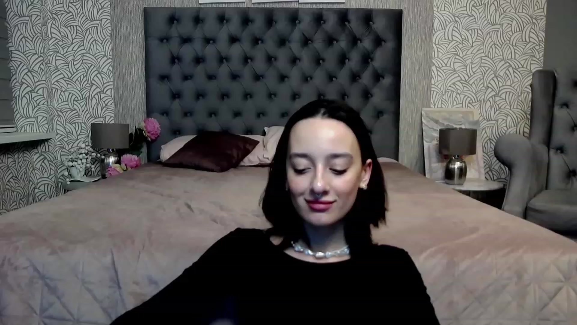 Gallery image thumbnail from MonicaKetman's myfreecams stream on, 11/23/2023, 02:04 image 2 of 20