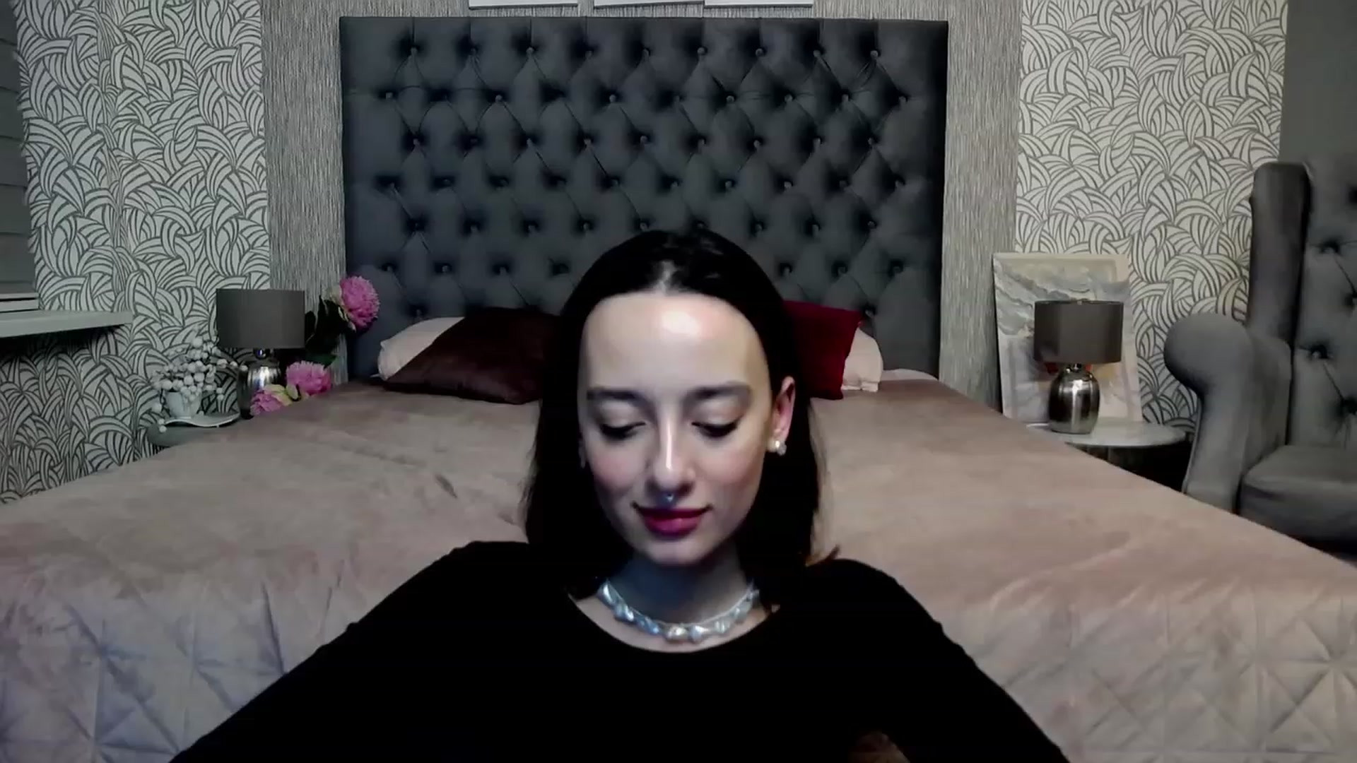Gallery image thumbnail from MonicaKetman's myfreecams stream on, 11/23/2023, 02:04 image 11 of 20