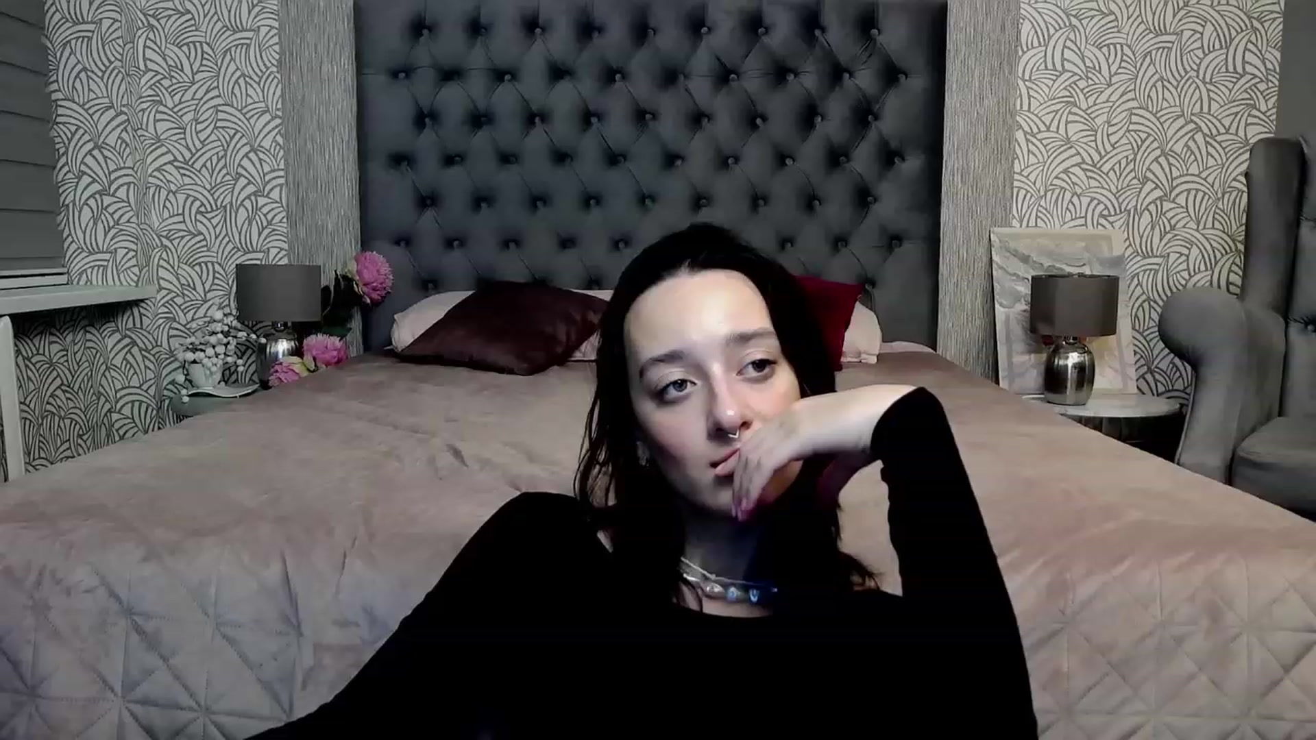 Gallery image thumbnail from MonicaKetman's myfreecams stream on, 11/23/2023, 02:04 image 19 of 20
