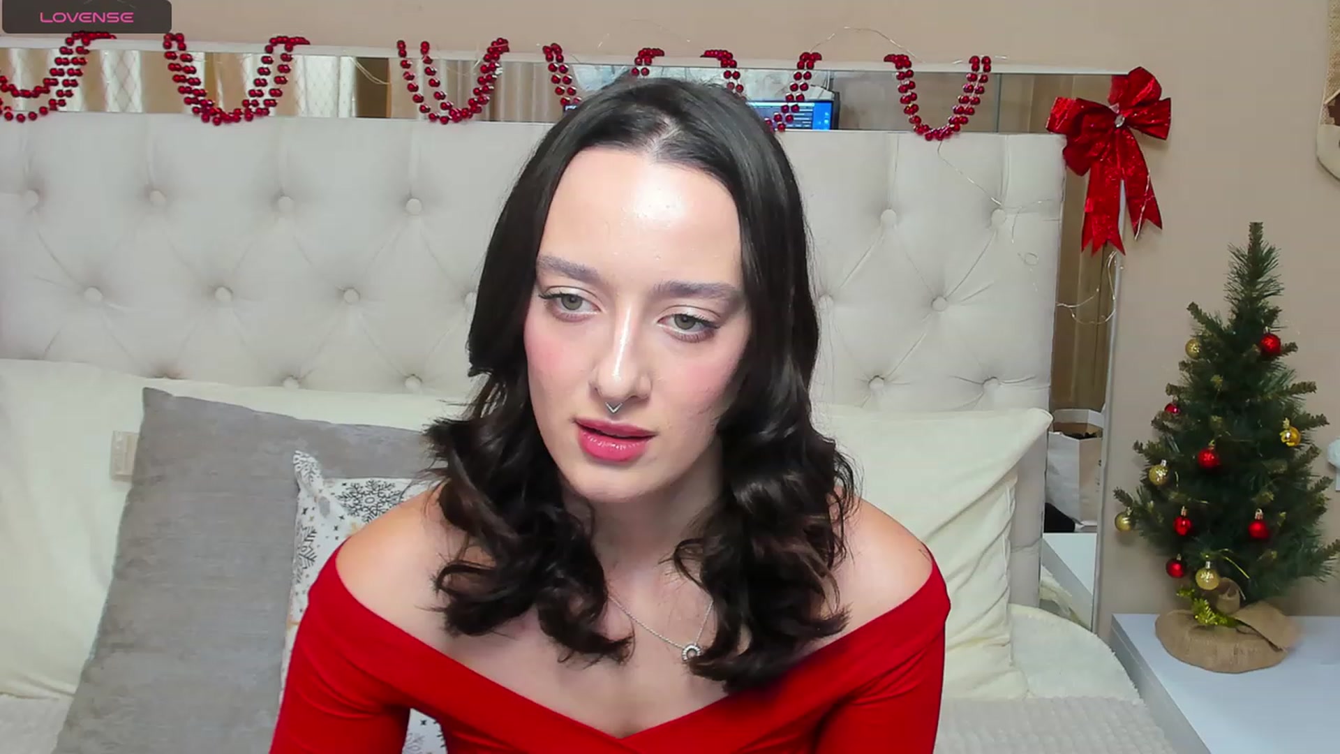 Gallery image thumbnail from MonicaKetman's myfreecams stream on, 12/25/2023, 22:31 image 13 of 20