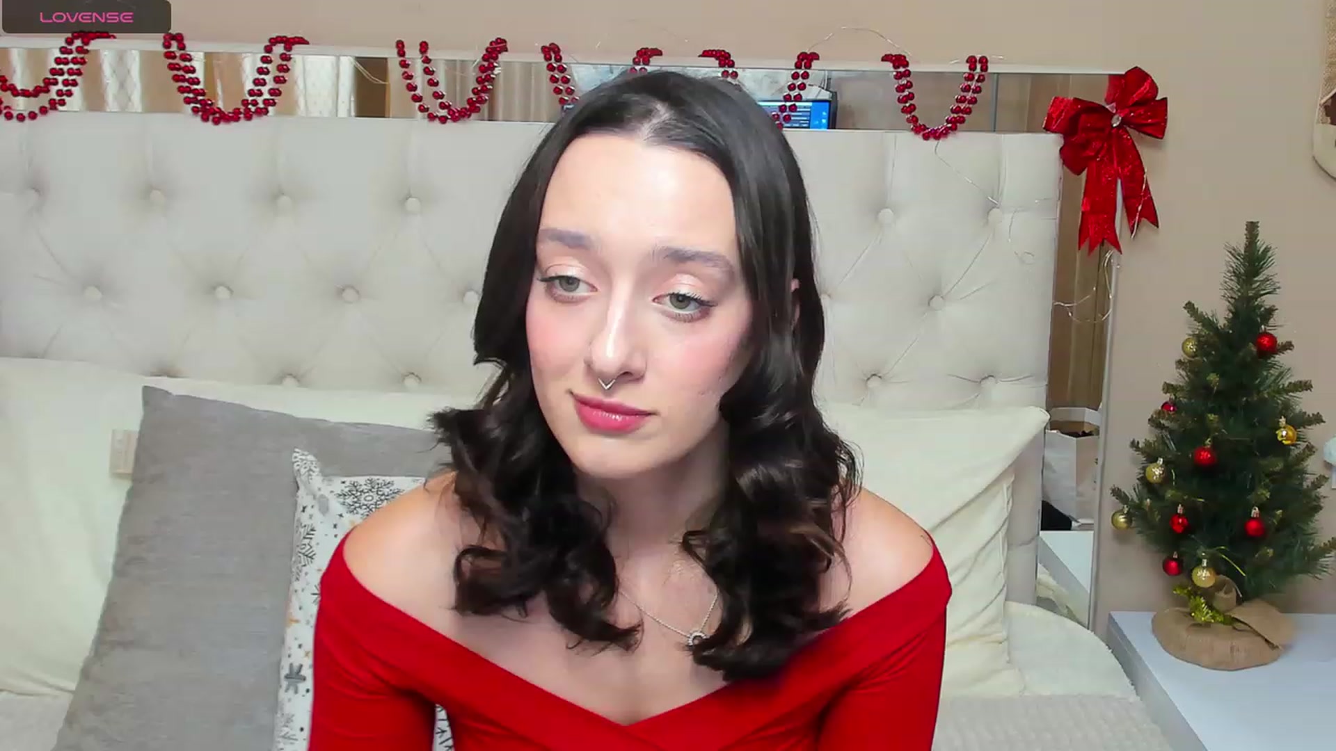 Gallery image thumbnail from MonicaKetman's myfreecams stream on, 12/25/2023, 22:31 image 10 of 20