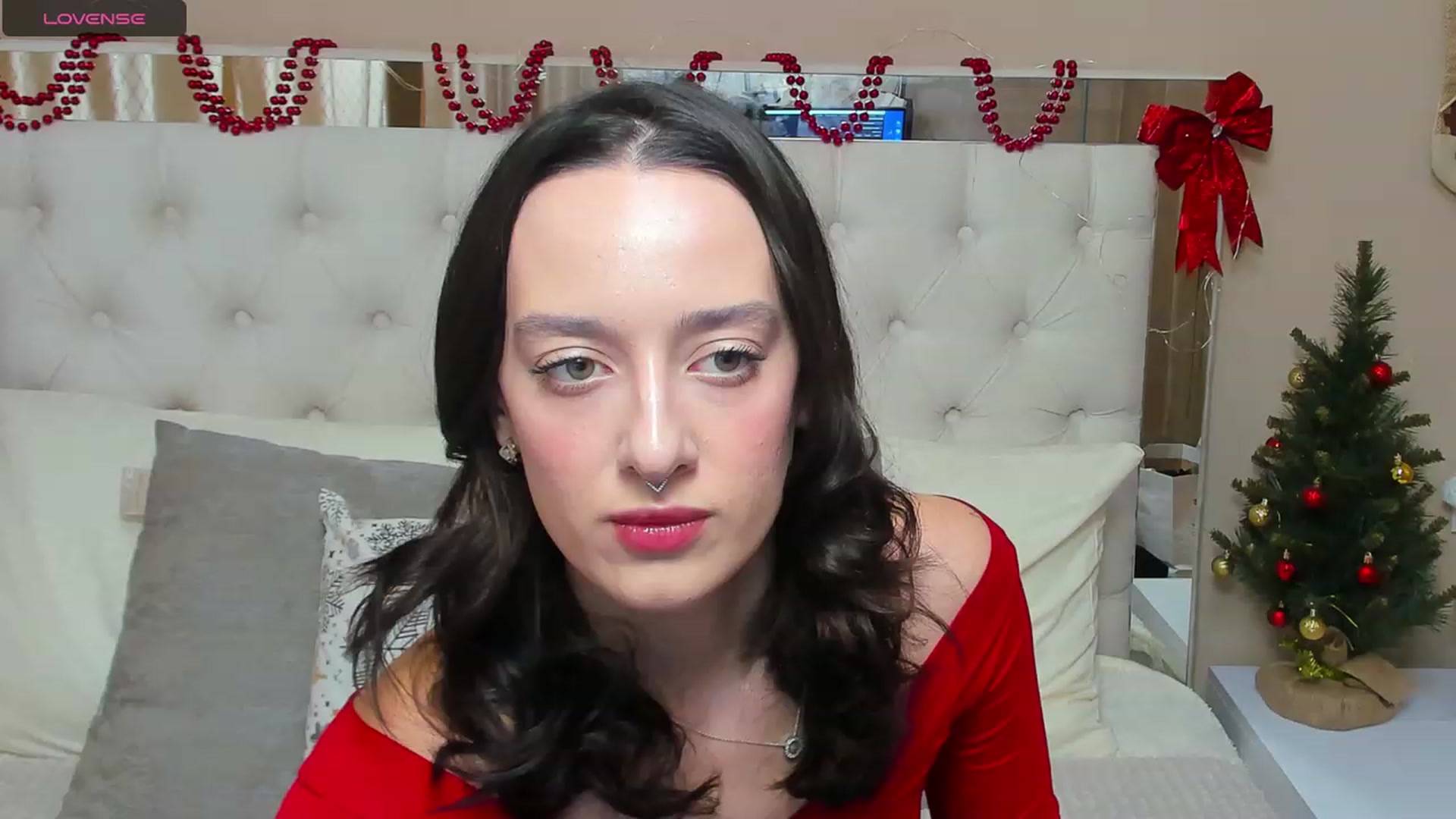 Gallery image thumbnail from MonicaKetman's myfreecams stream on, 12/25/2023, 22:31 image 2 of 20