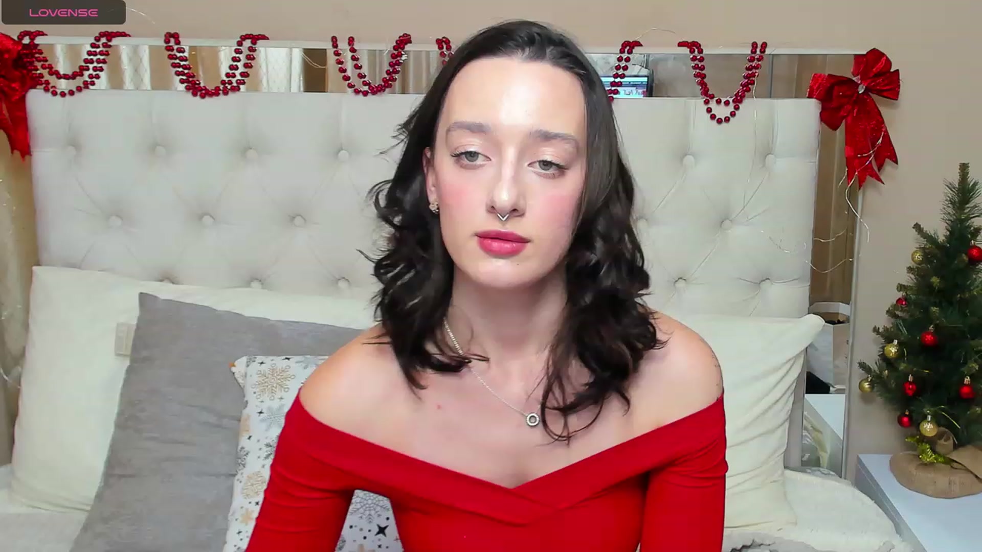Gallery image thumbnail from MonicaKetman's myfreecams stream on, 12/26/2023, 01:18 image 7 of 20